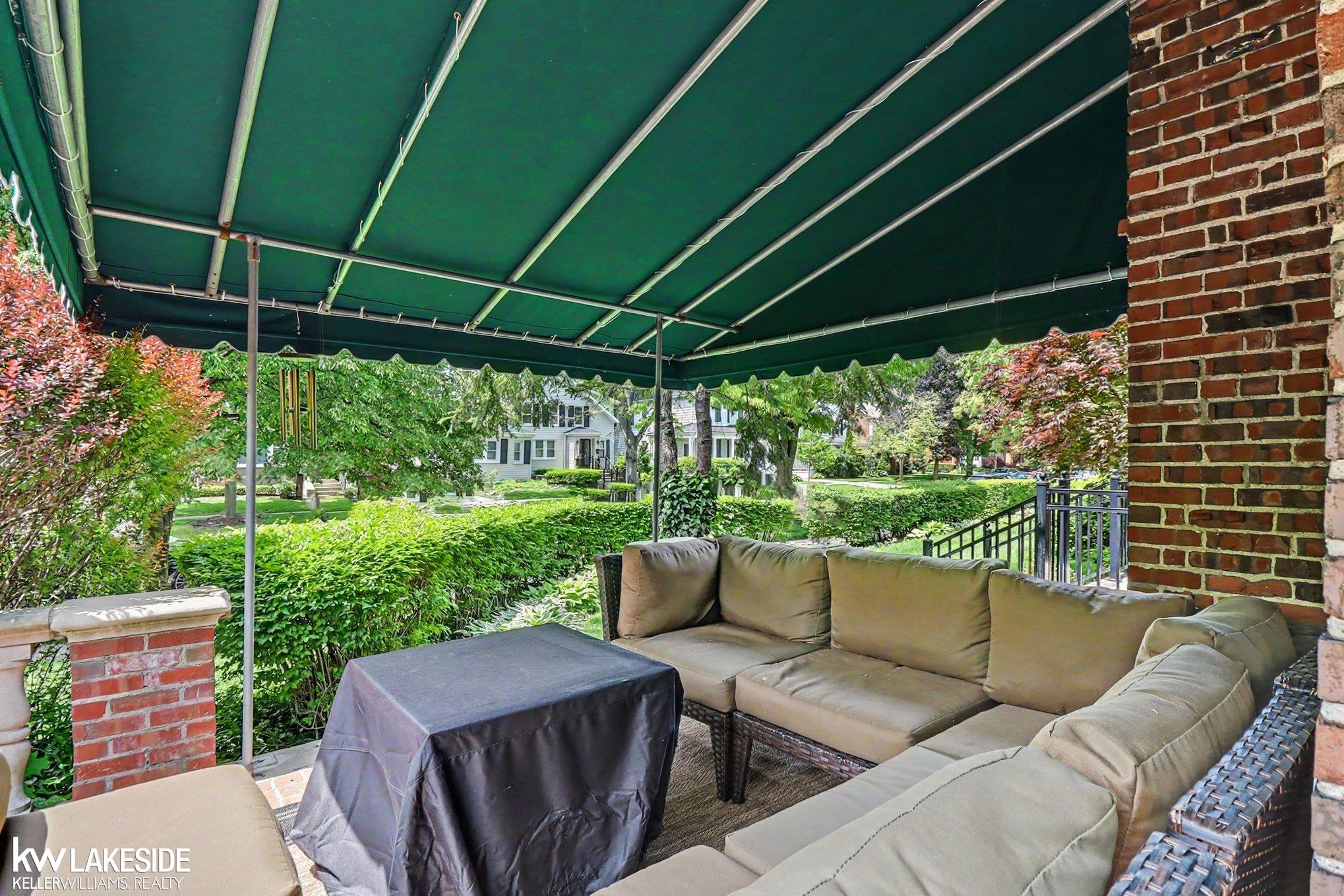 286 Rivard Boulevard Property Photo 33