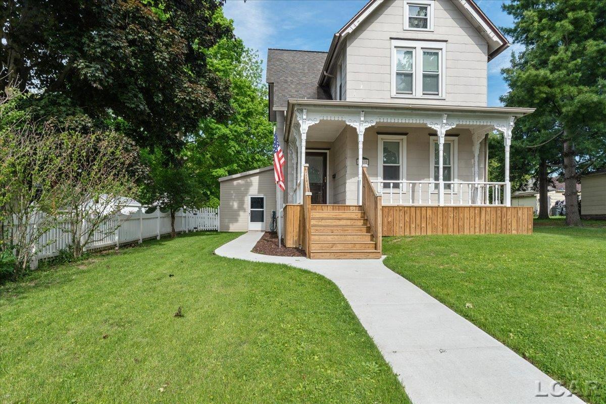 611 State Street Property Photo 2