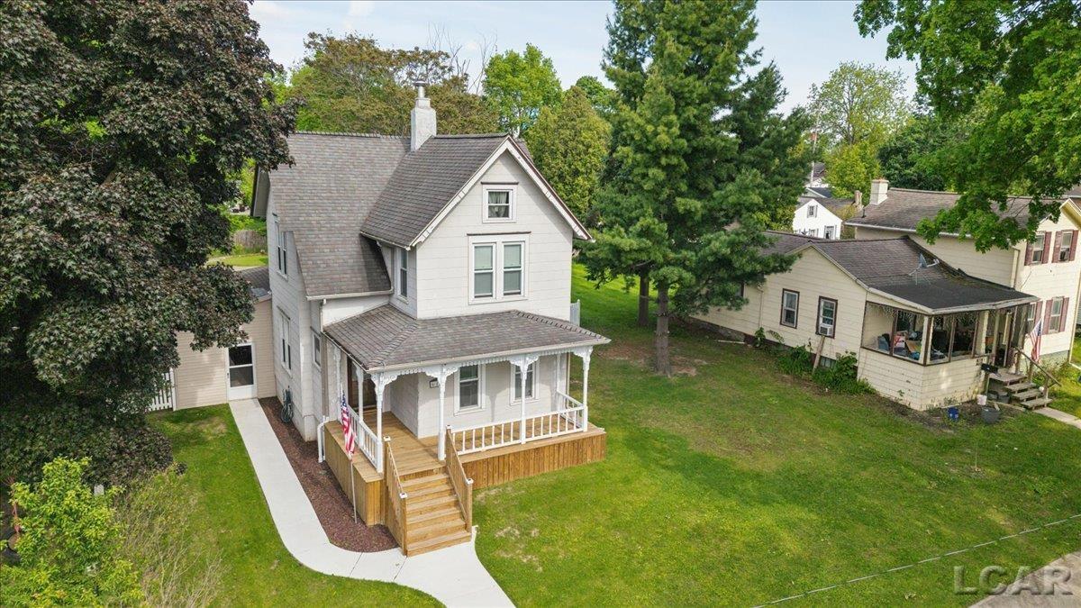 611 State Street Property Photo 3