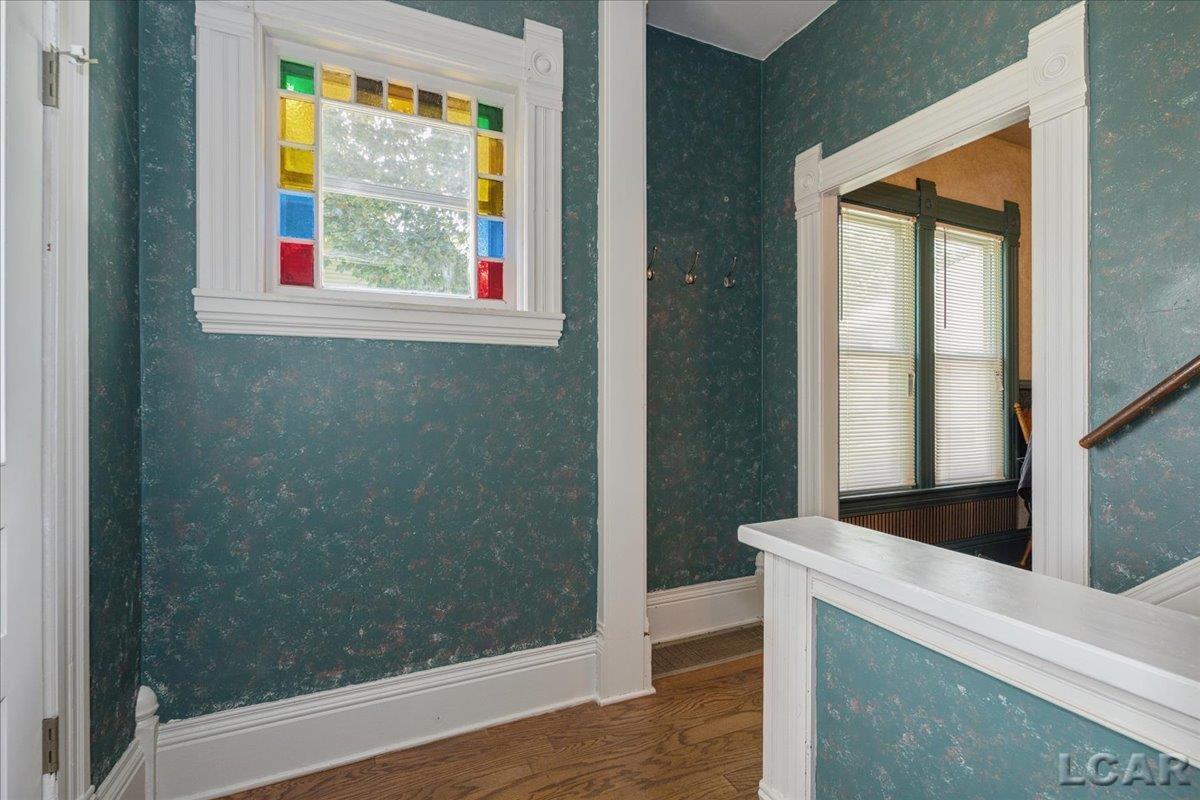 611 State Street Property Photo 6