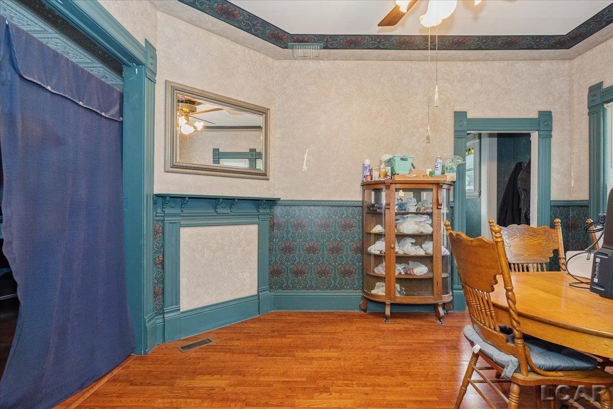 611 State Street Property Photo 26