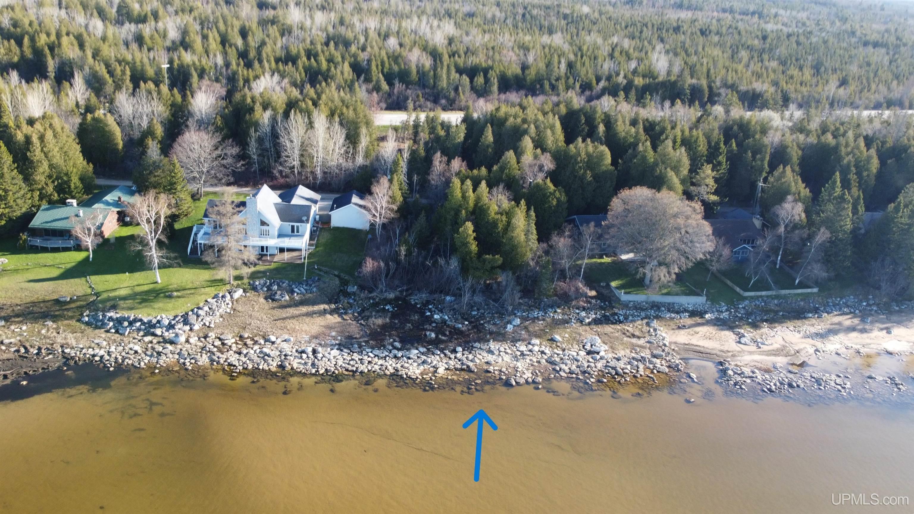 #8 Middle Beach Road Property Photo 1