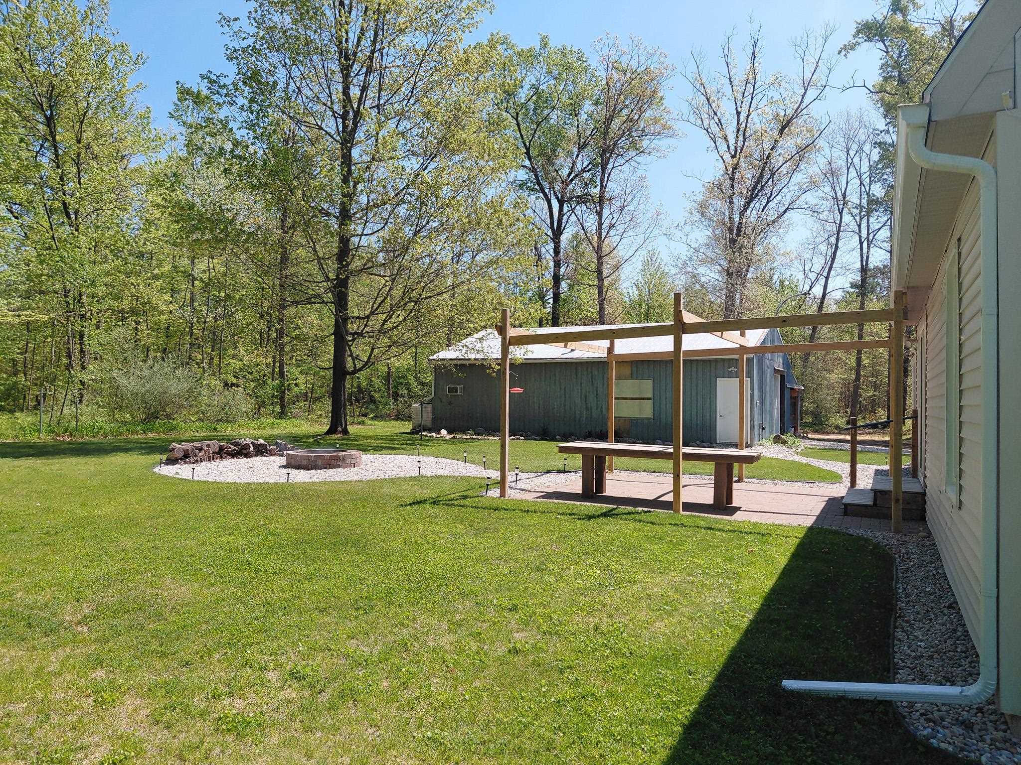 3751 E Townline Lake Road Property Photo 7