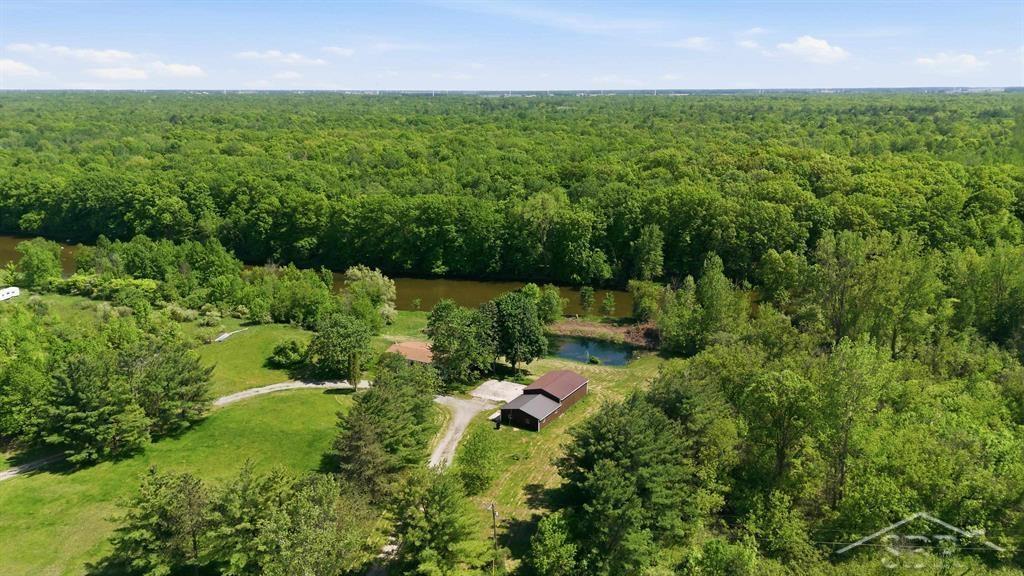 1777 W Pine River Road Property Photo 1