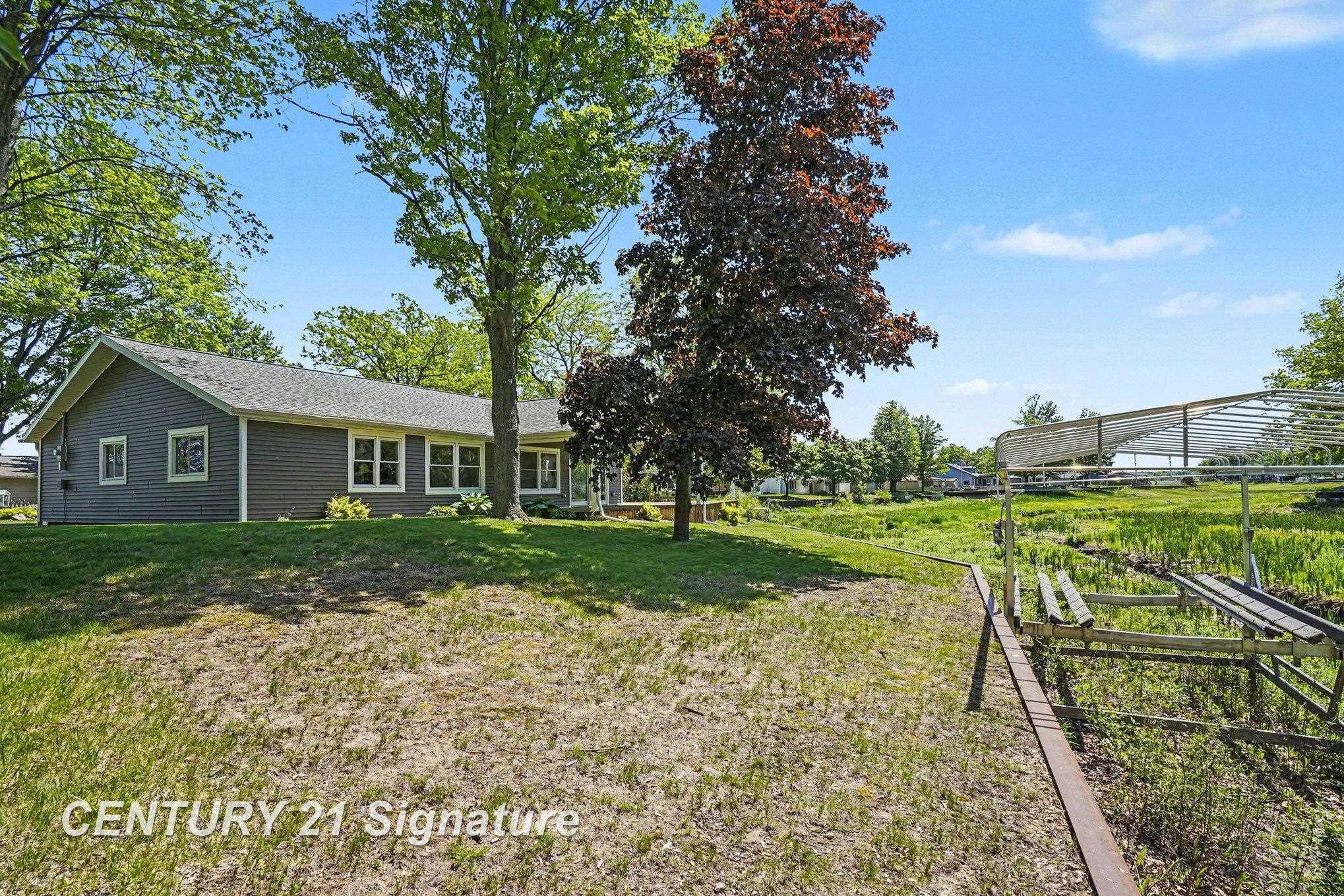 5458 Oakridge Drive Property Photo 24