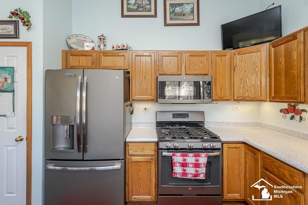 6820 Stonegate Drive Property Photo 14