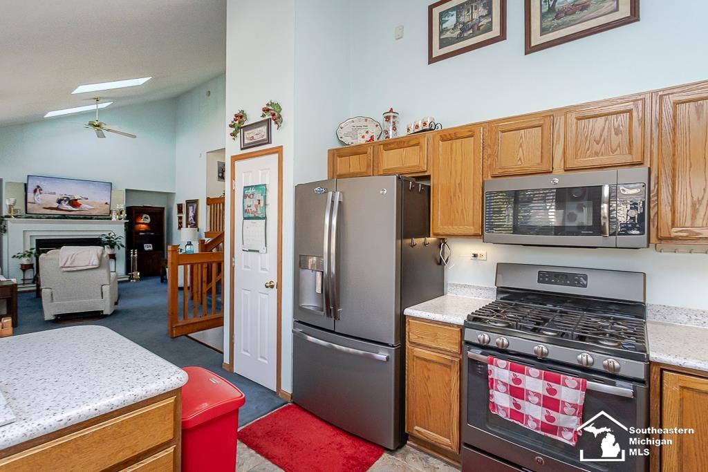 6820 Stonegate Drive Property Photo 15