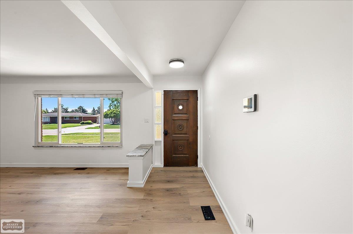 11489 Anna Lisa Street Property Photo 13