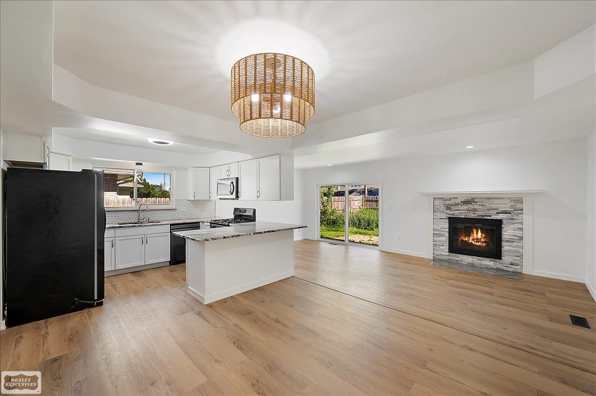 11489 Anna Lisa Street Property Photo 24