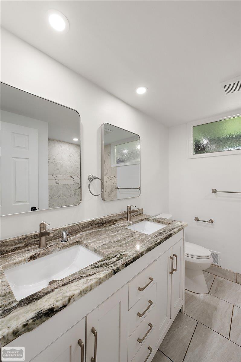 11489 Anna Lisa Street Property Photo 46