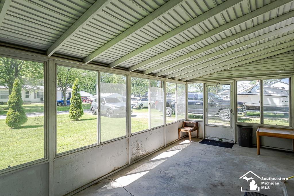 13838 Bayside Drive Property Photo 7
