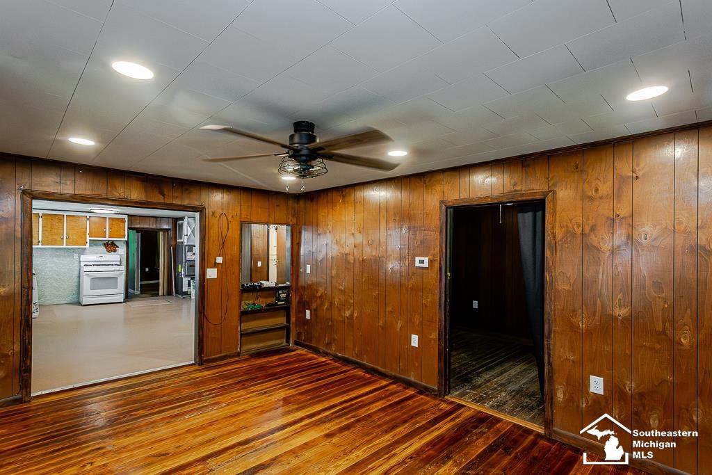 13838 Bayside Drive Property Photo 8