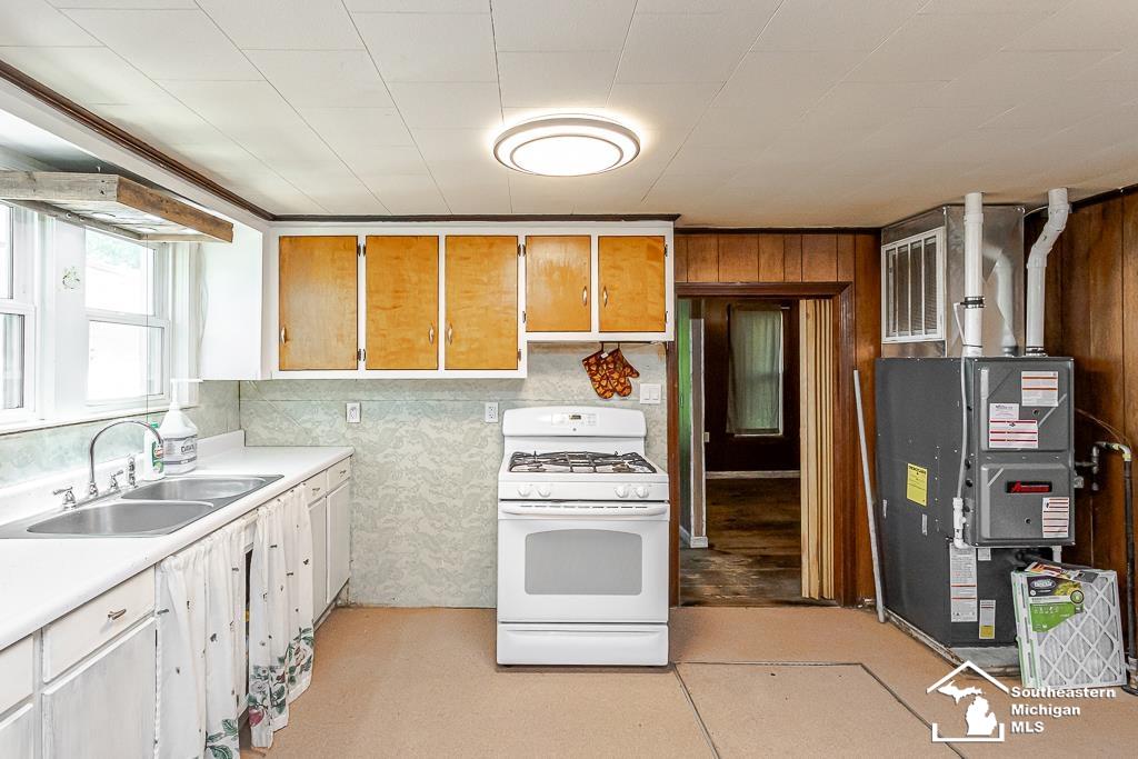 13838 Bayside Drive Property Photo 24