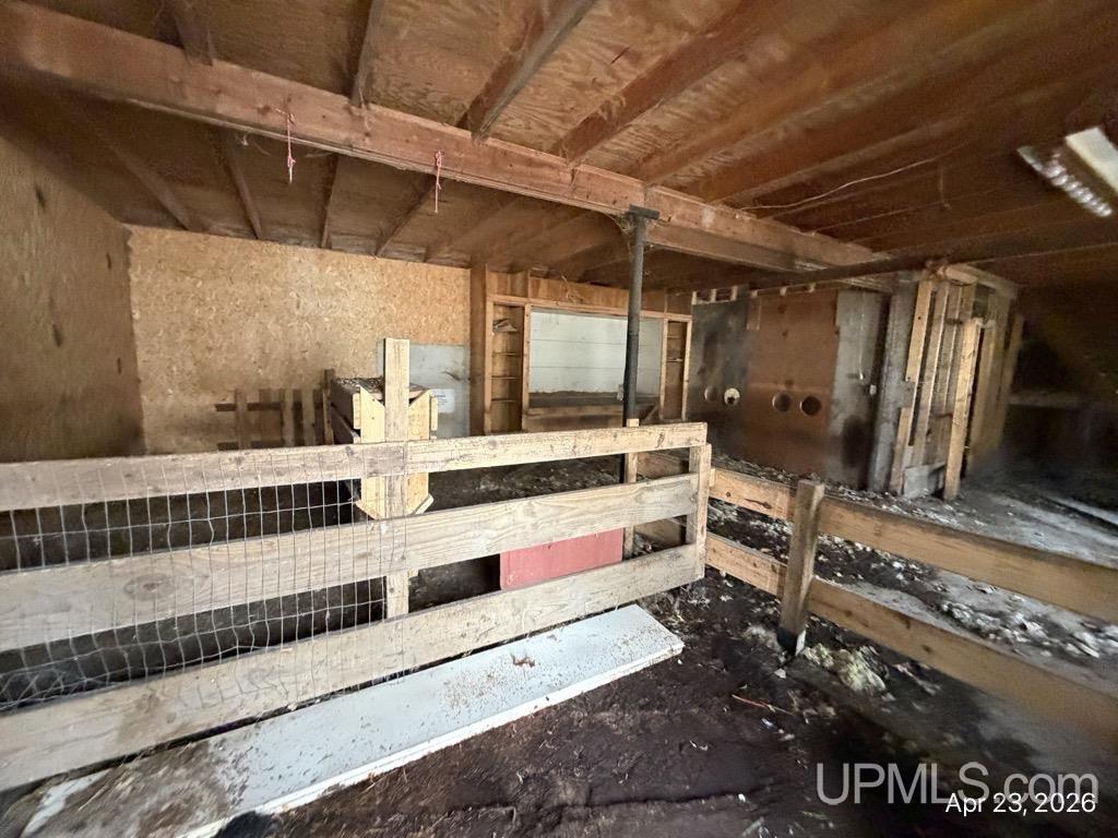 N17537 County Road 400 Road Property Photo 37