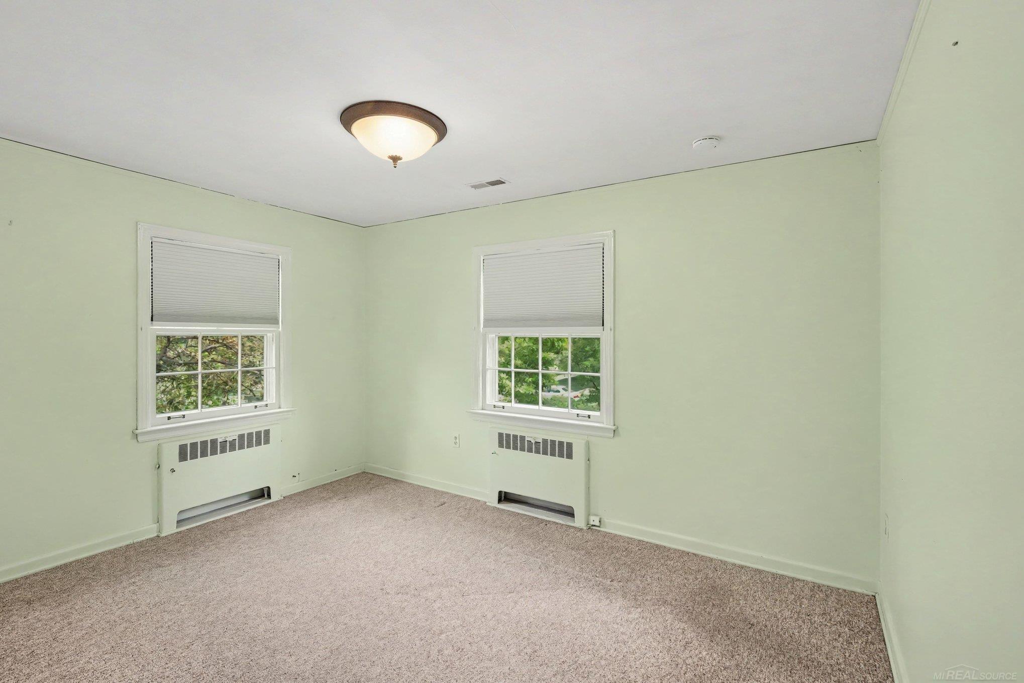 130 S Wilson Boulevard Property Photo 43