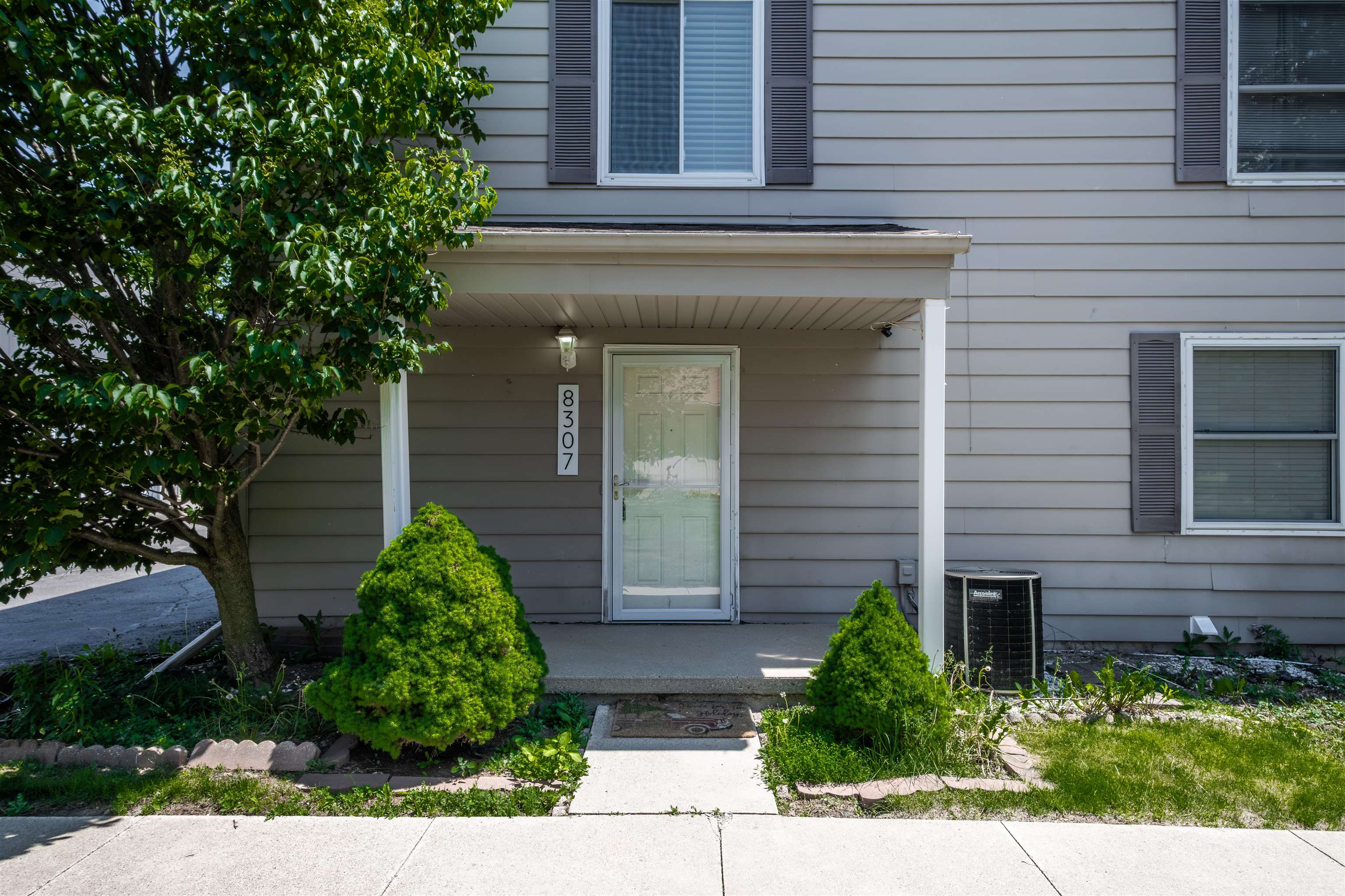 8307 Camelot Court Property Photo 1