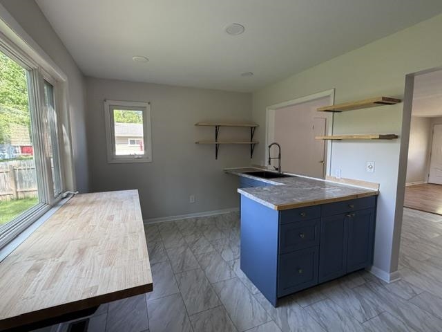 3140 Lee St Street Property Photo 9