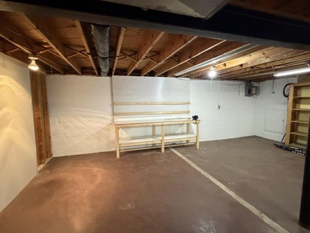 3140 Lee St Street Property Photo 24