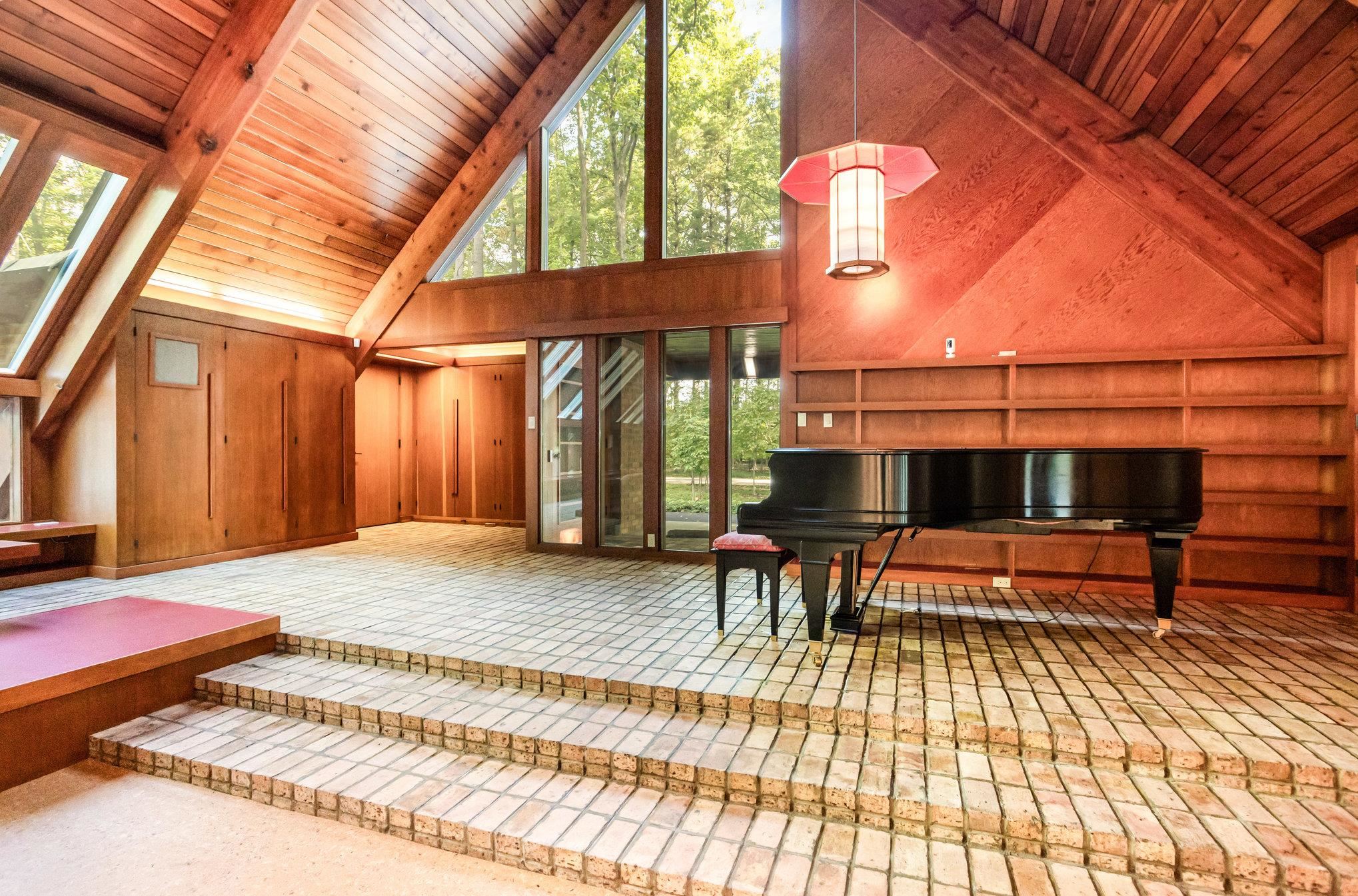 11 Snowfield Court Property Photo 10