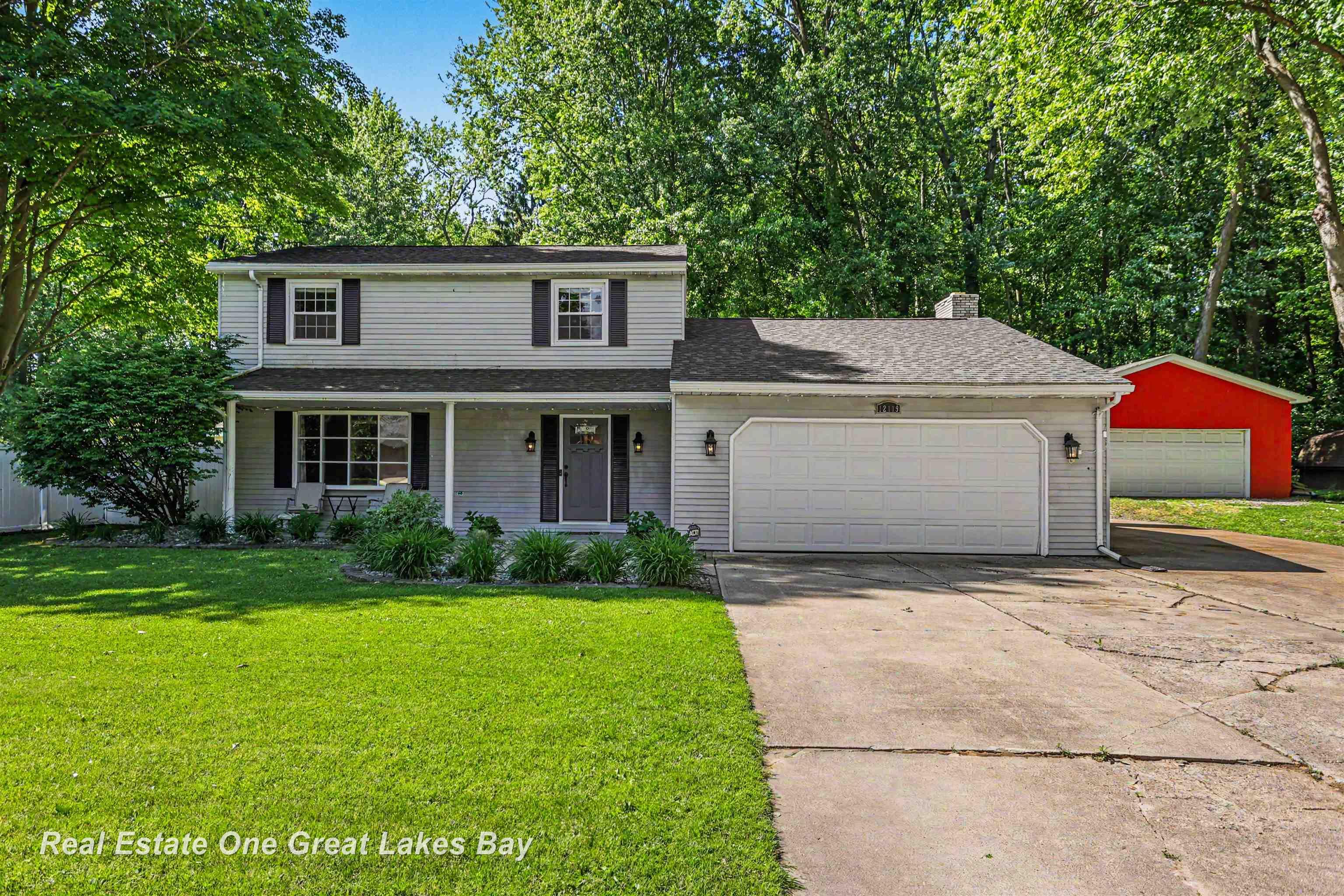 12119 Sanders Drive Property Photo 1
