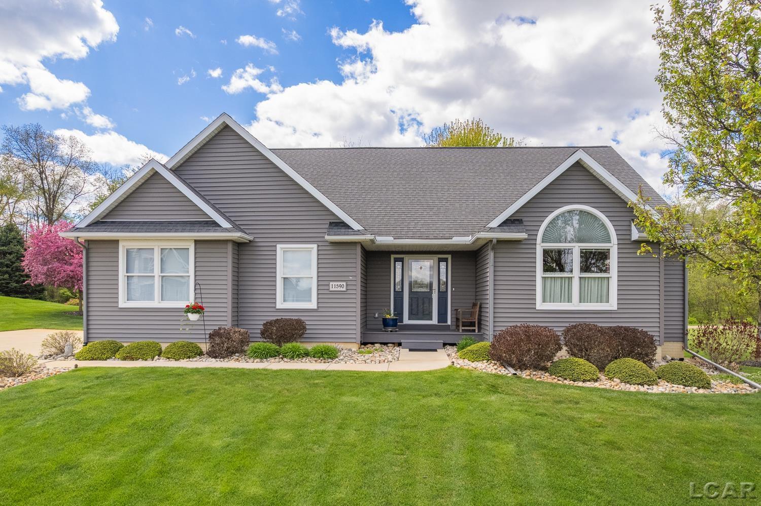 11590 Harrington Place Heights Property Photo 1