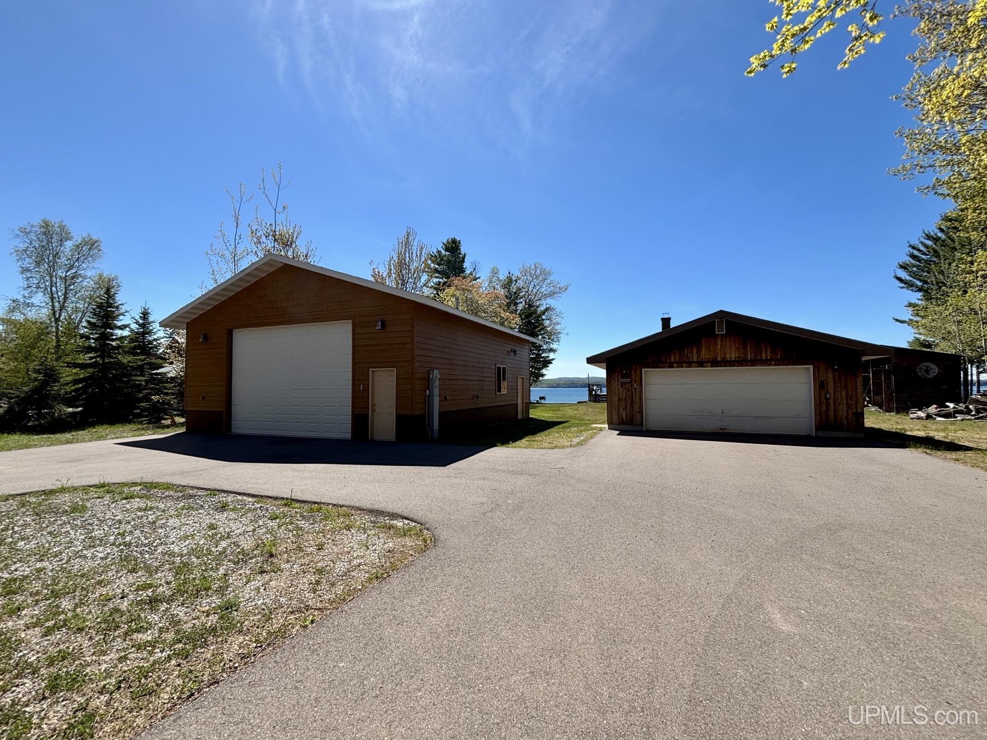 4467 N Lighthouse Road Property Photo 7
