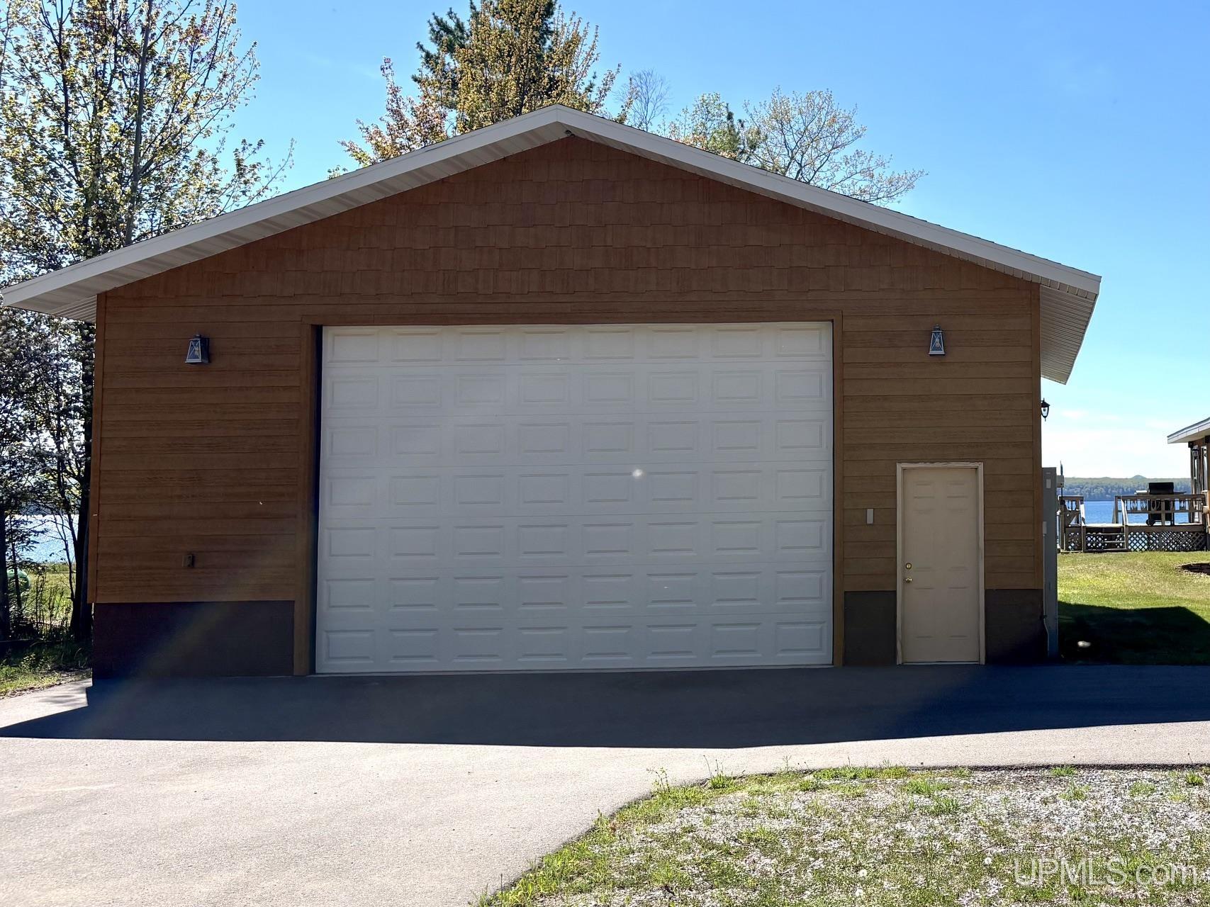 4467 N Lighthouse Road Property Photo 45