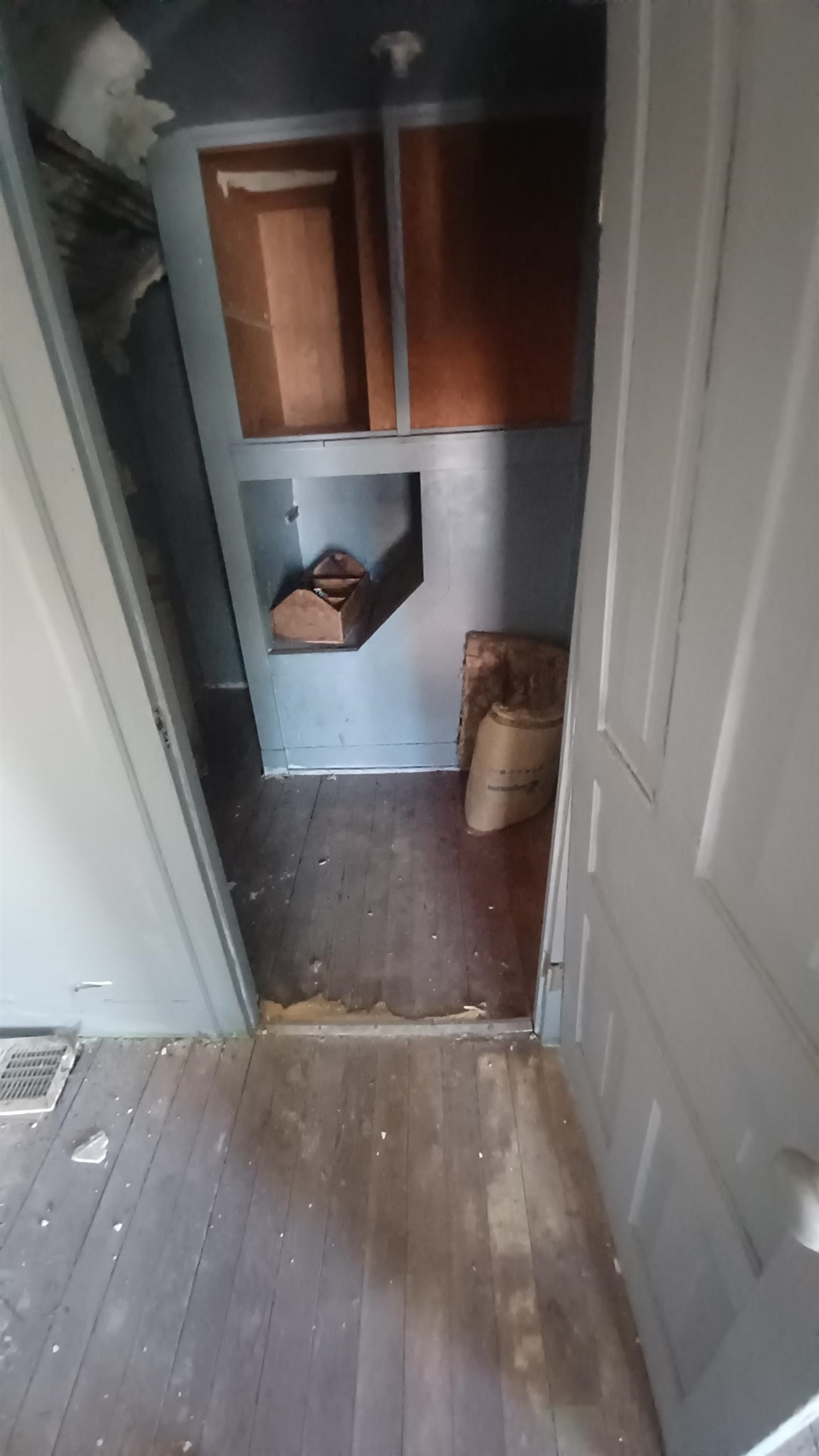 921 Monroe Street Property Photo 5