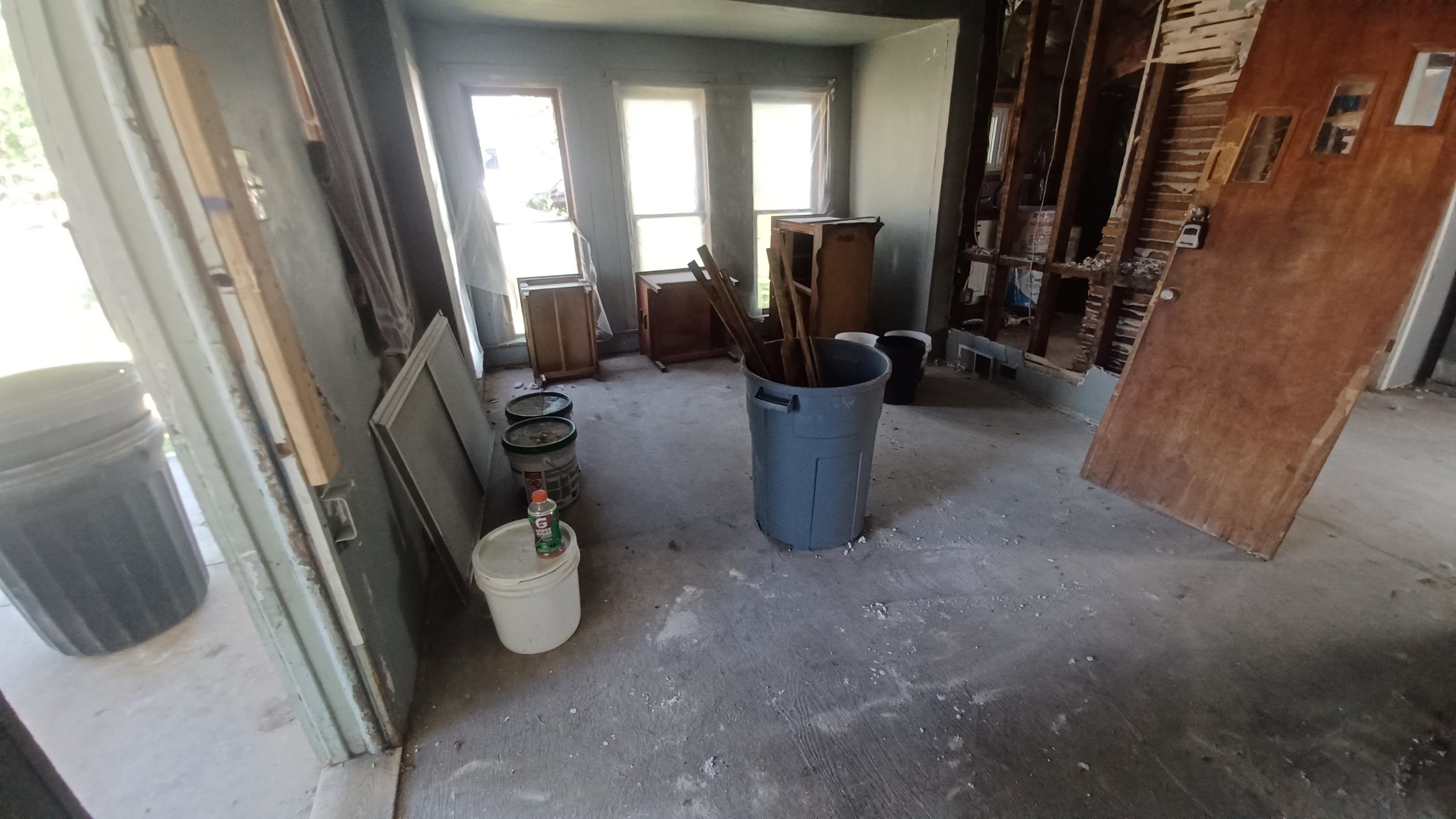 921 Monroe Street Property Photo 11