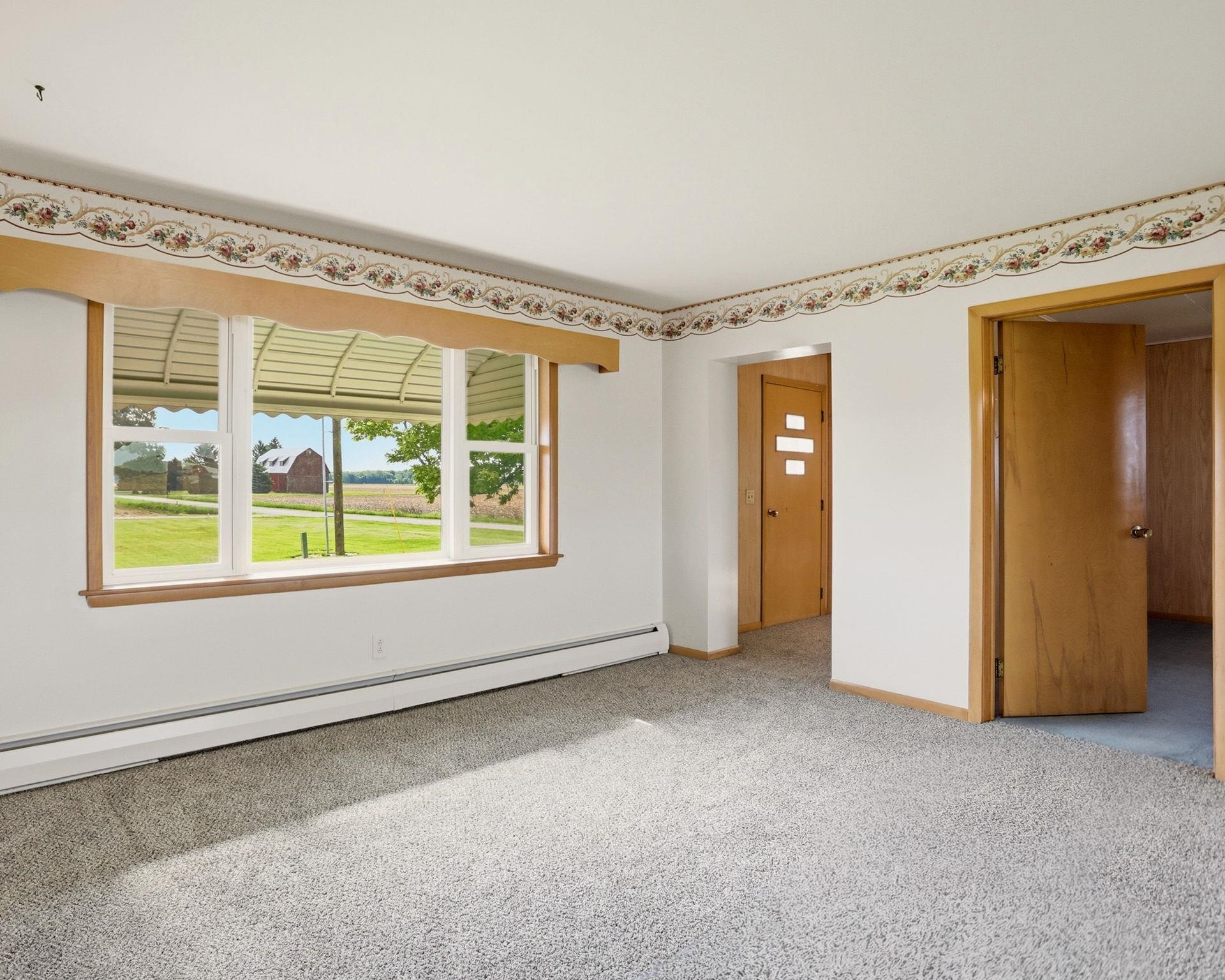 12563 Townline Road Property Photo 9