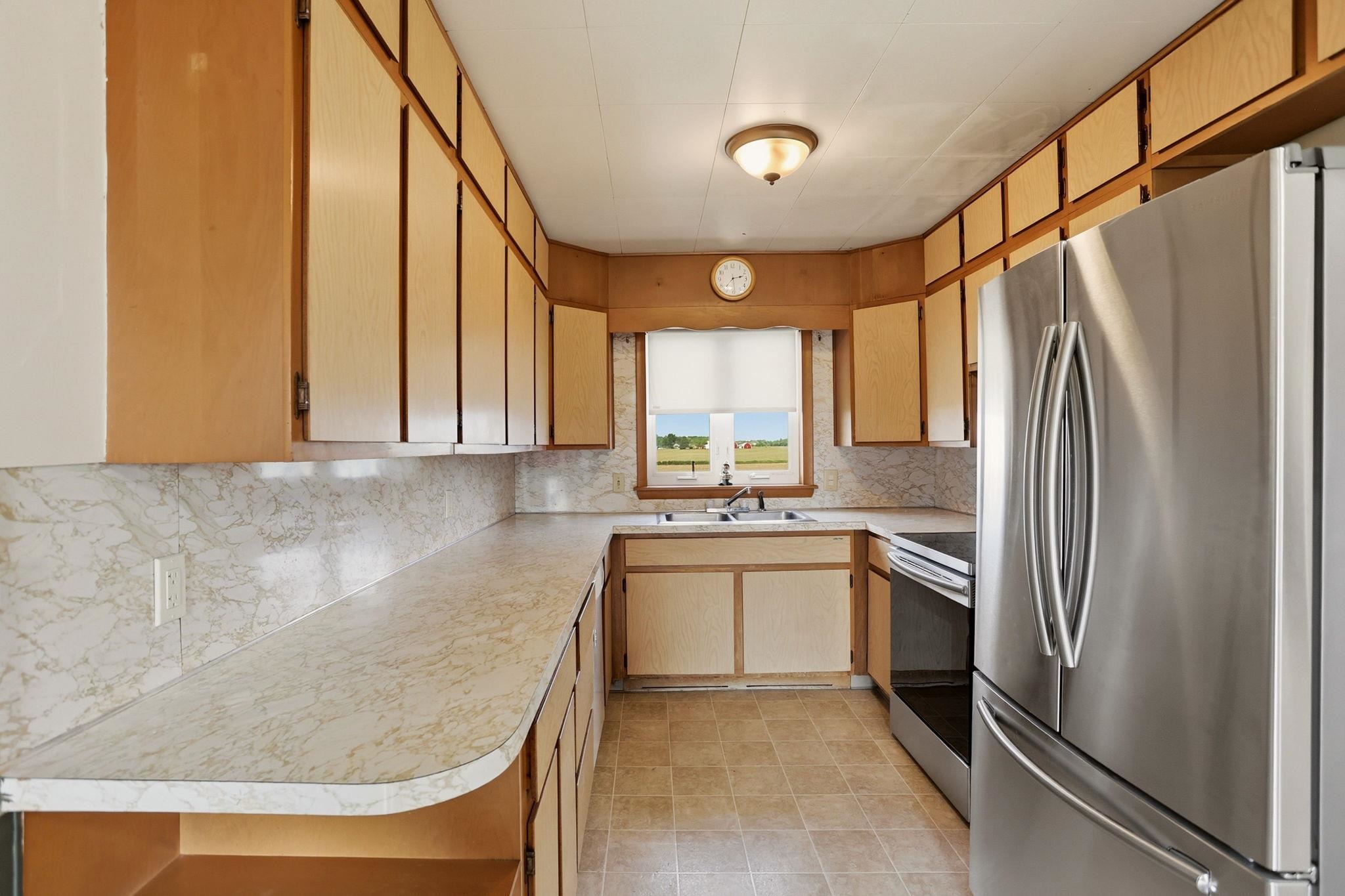 12563 Townline Road Property Photo 14