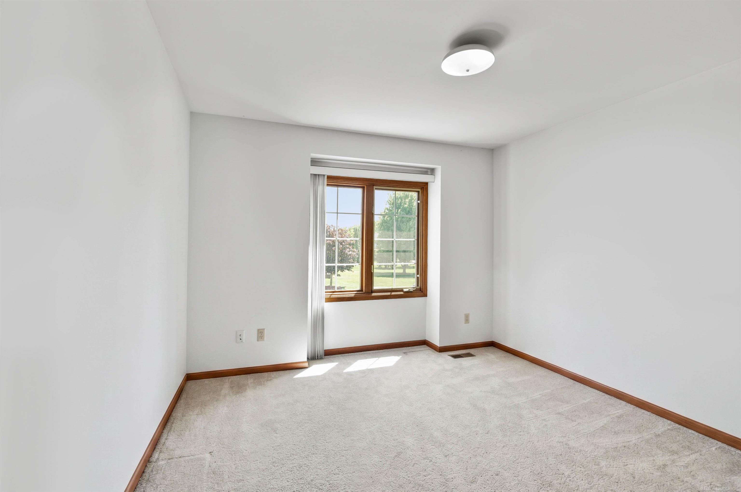 46325 Glen Eagle Drive Property Photo 21