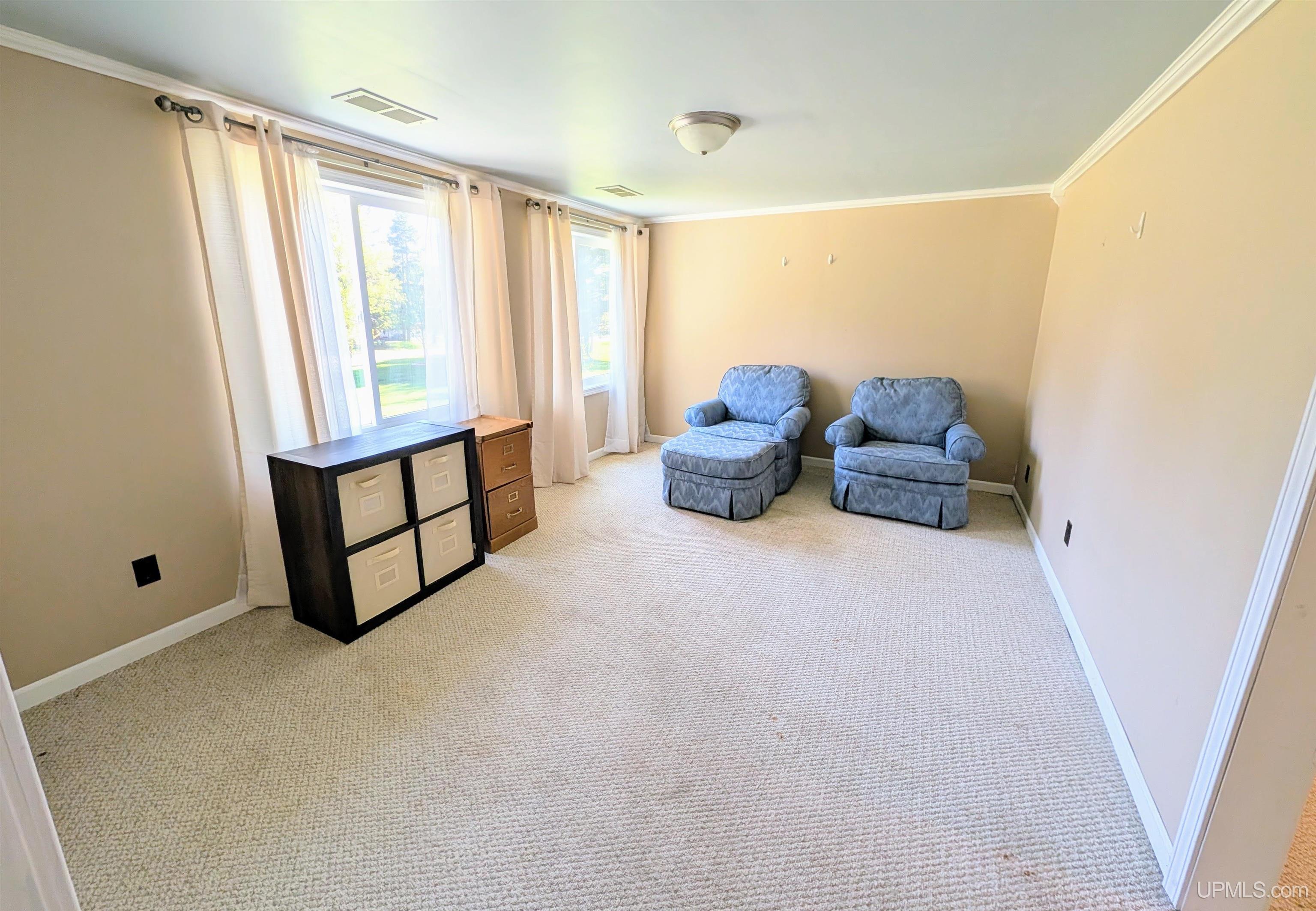125 Aspen Drive Property Photo 18