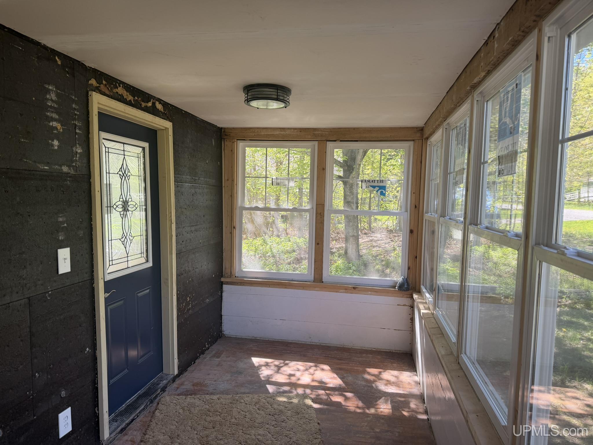 107 Fourth Street Property Photo 3