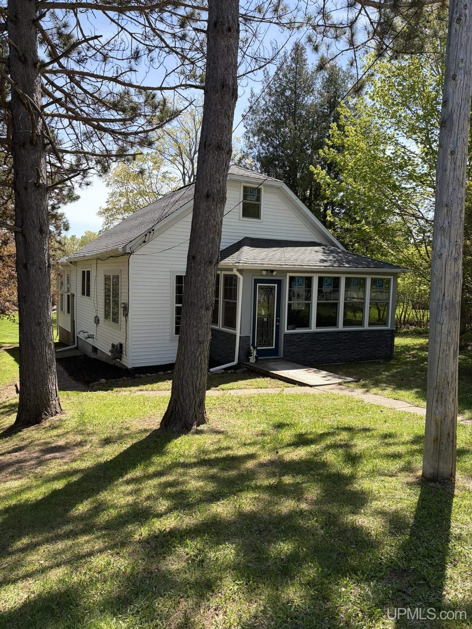 107 Fourth Street Property Photo 34