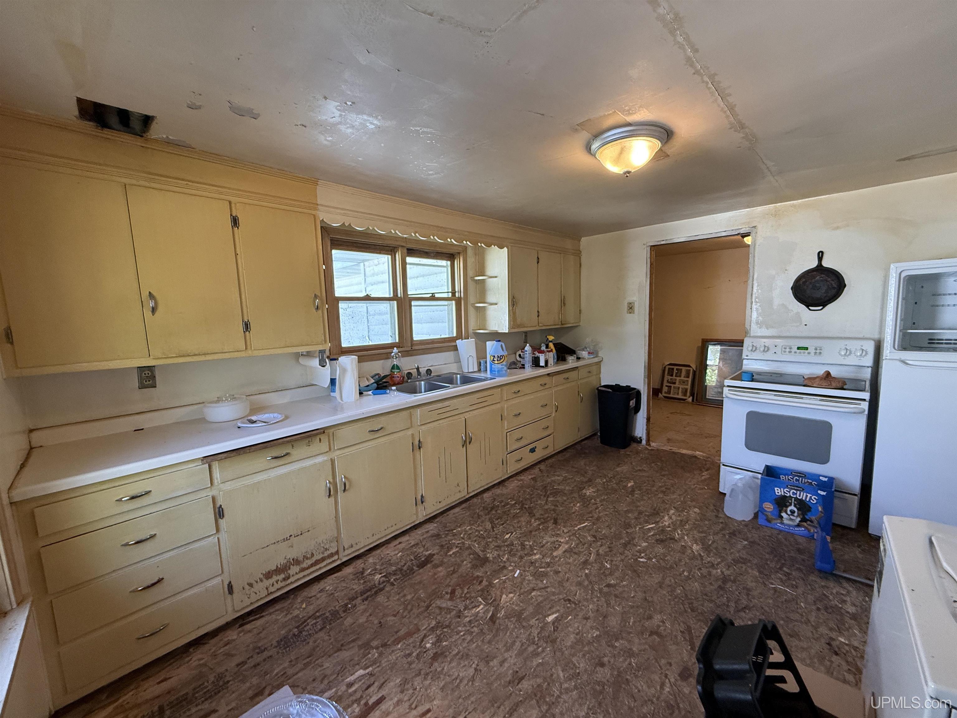 36 Pennsylvania Avenue Property Photo 6