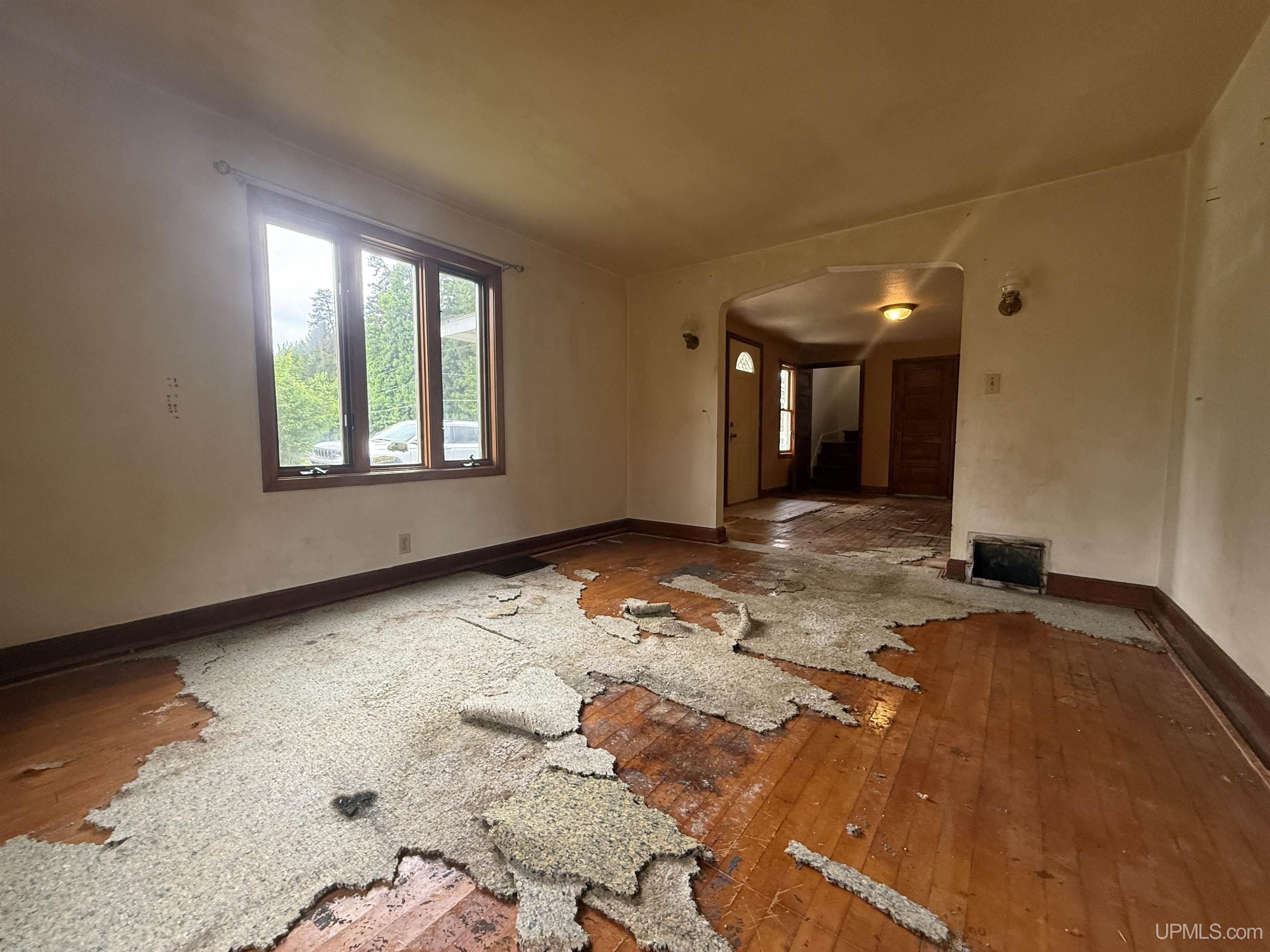36 Pennsylvania Avenue Property Photo 10