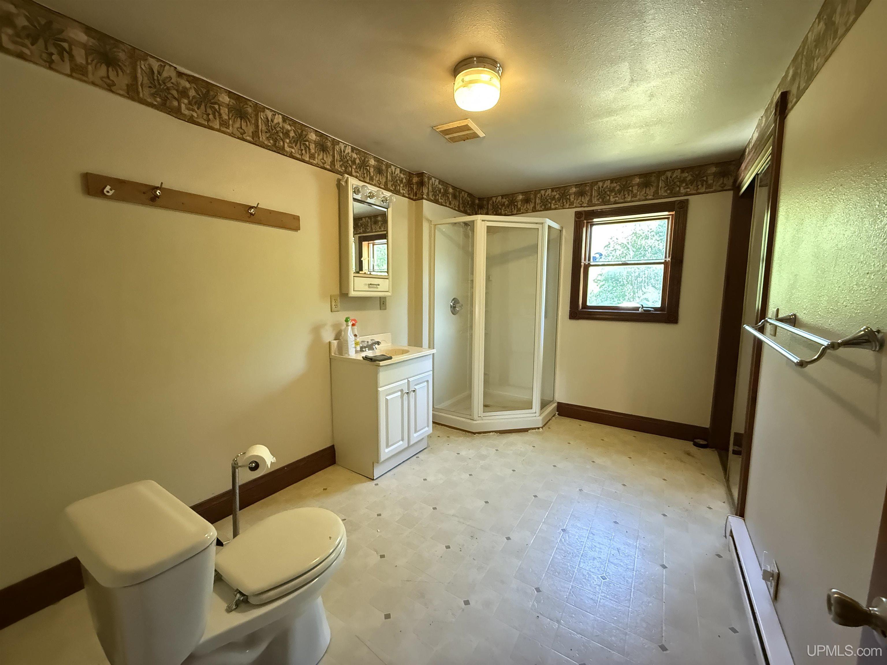 36 Pennsylvania Avenue Property Photo 17