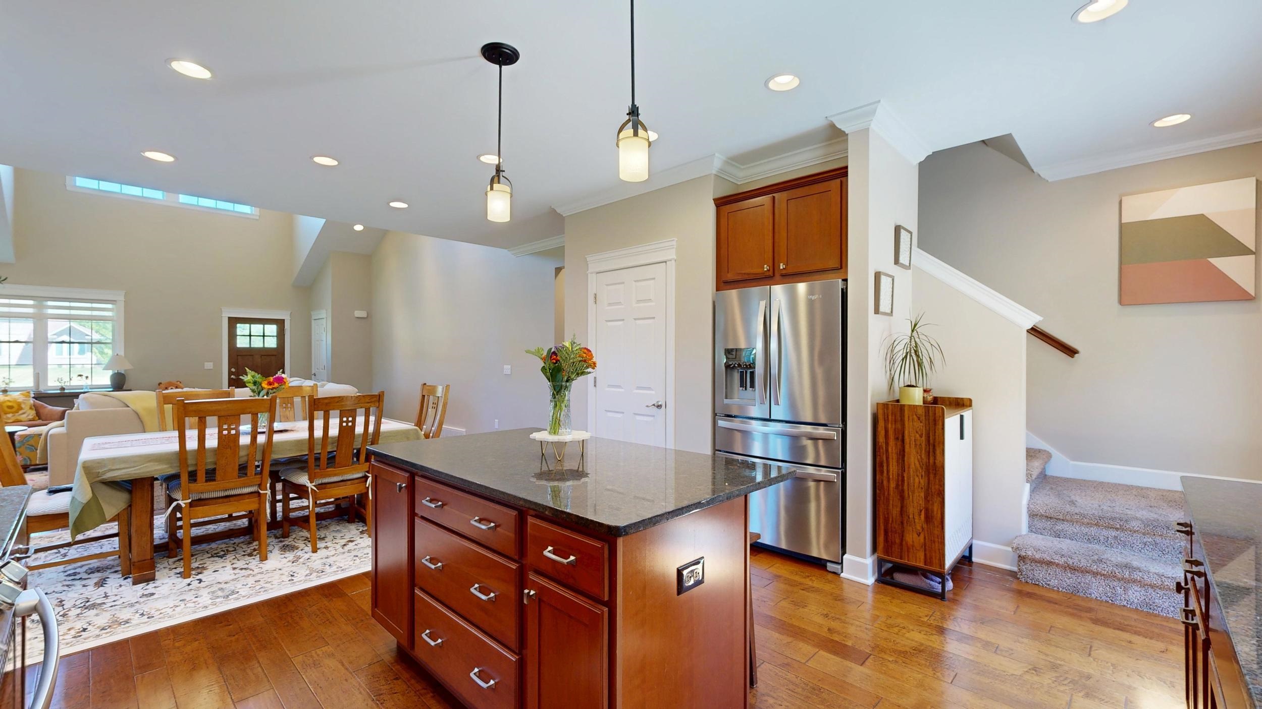 2083 N Harvest Circle Property Photo 11