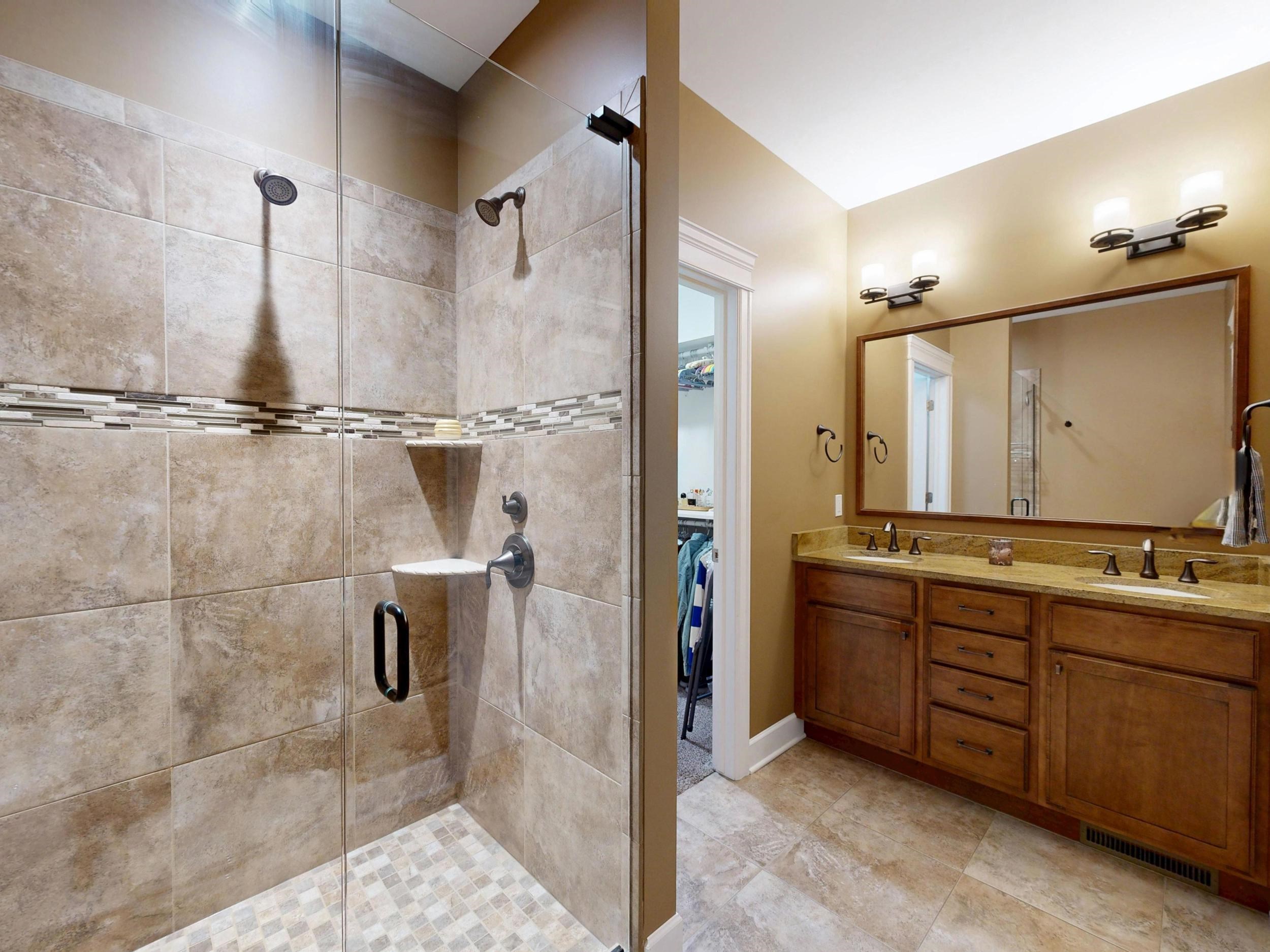 2083 N Harvest Circle Property Photo 14