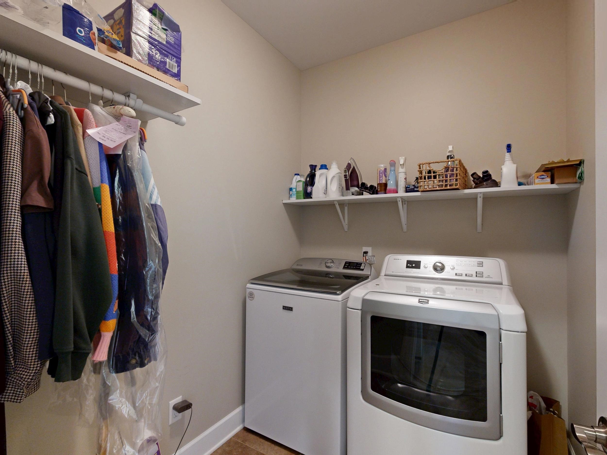 2083 N Harvest Circle Property Photo 18