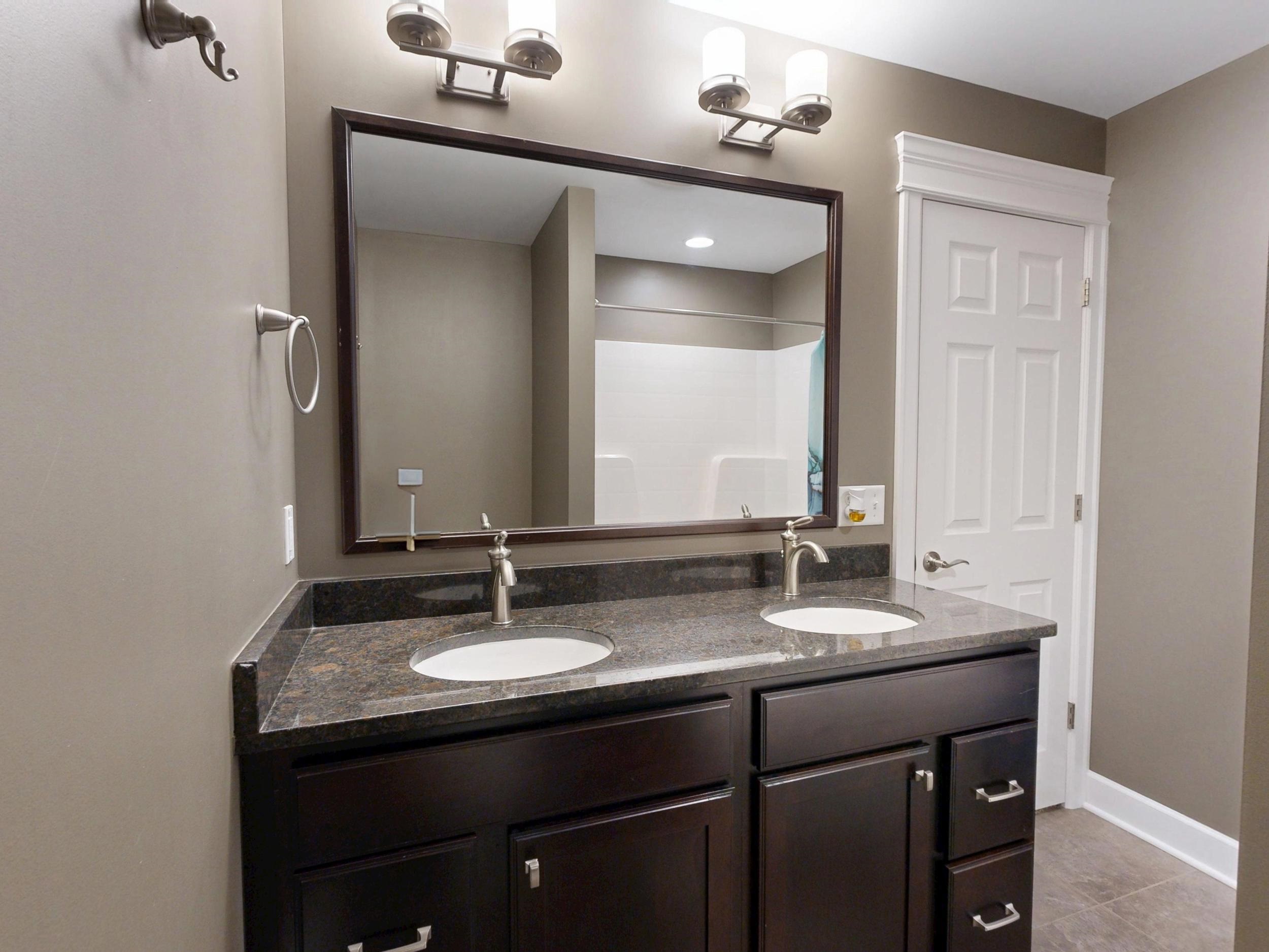 2083 N Harvest Circle Property Photo 29
