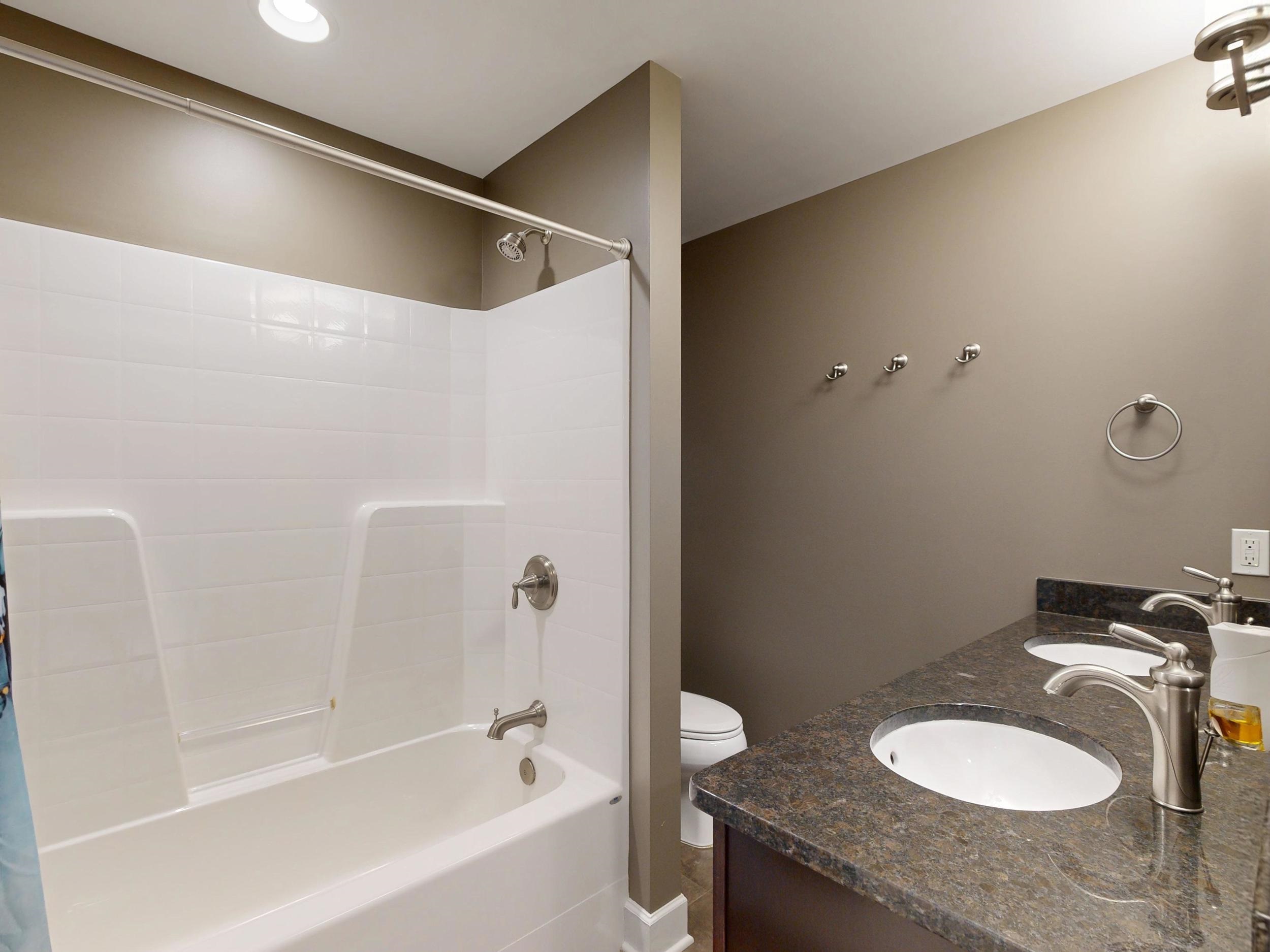 2083 N Harvest Circle Property Photo 30