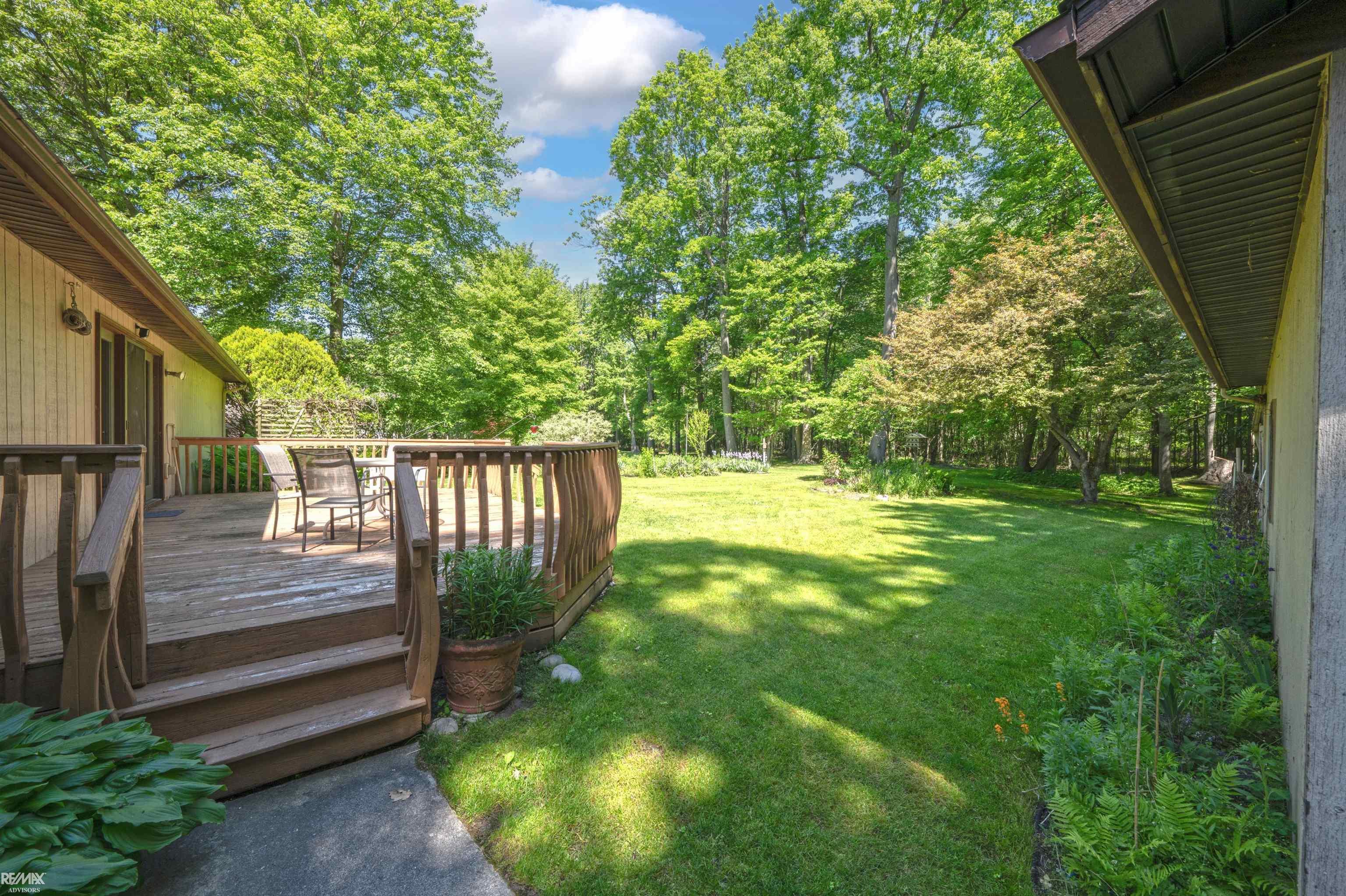 6440 Benoit Road Property Photo 6