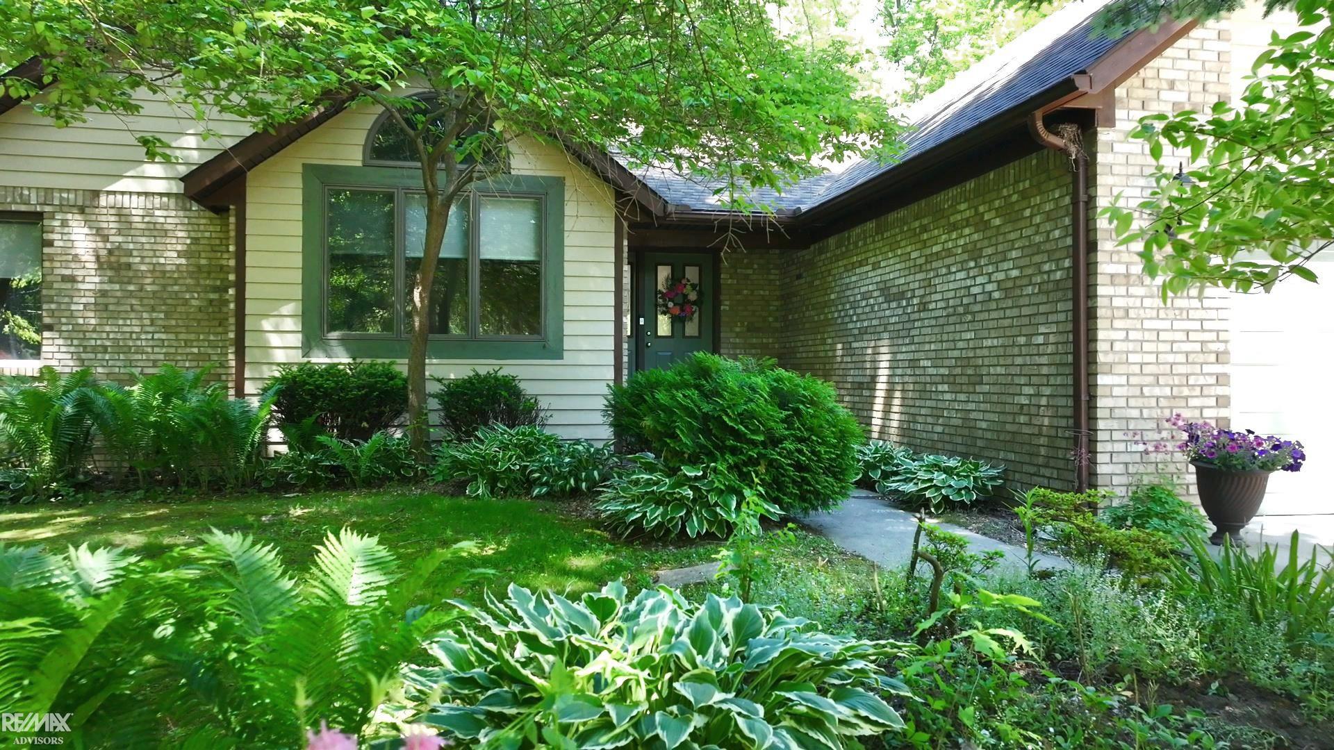 6440 Benoit Road Property Photo 8