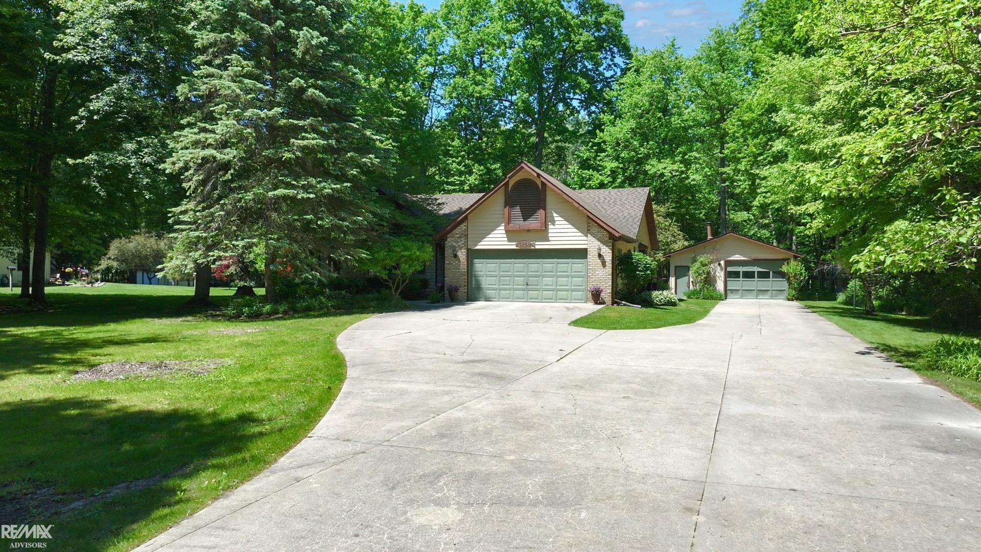 6440 Benoit Road Property Photo 10