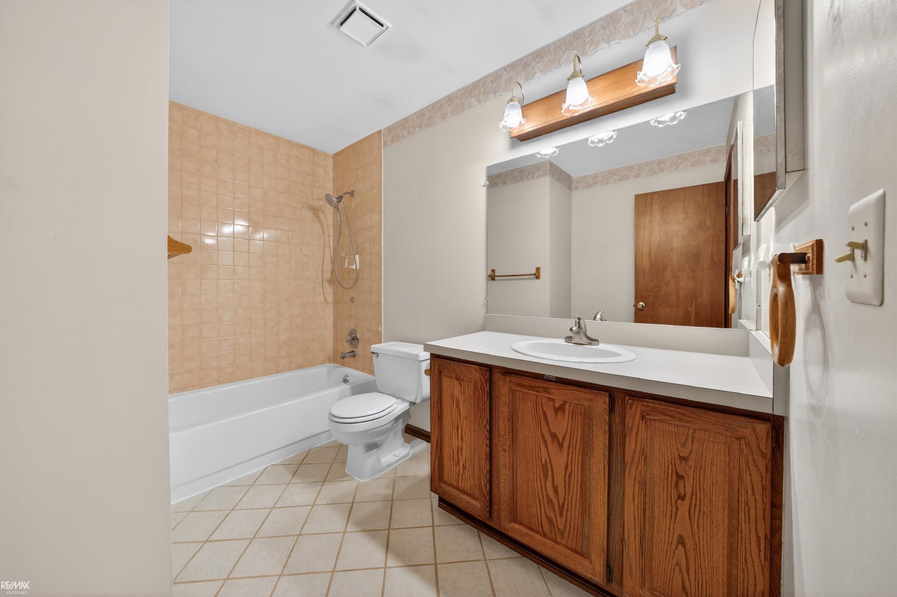 6440 Benoit Road Property Photo 36