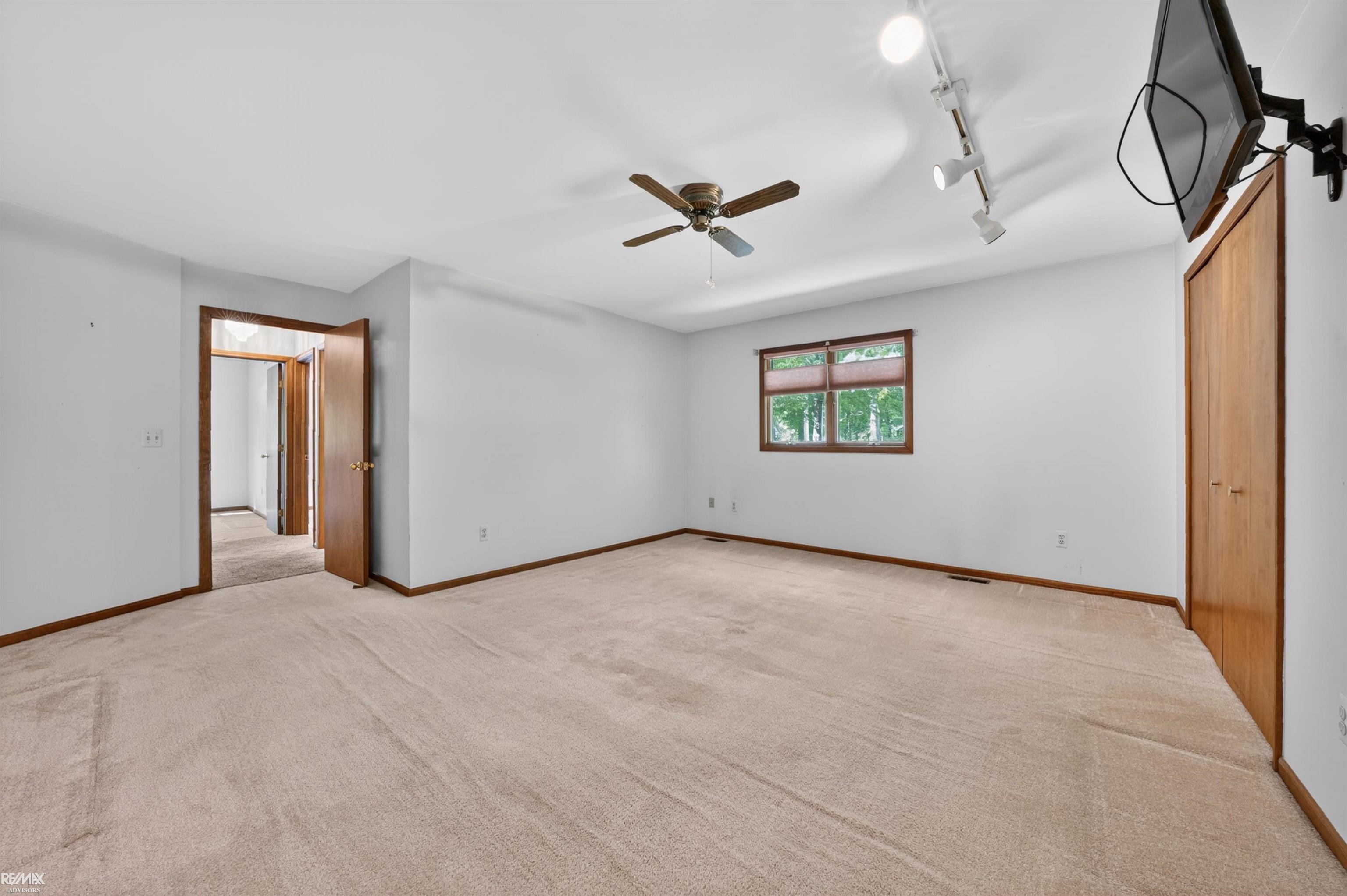 6440 Benoit Road Property Photo 38