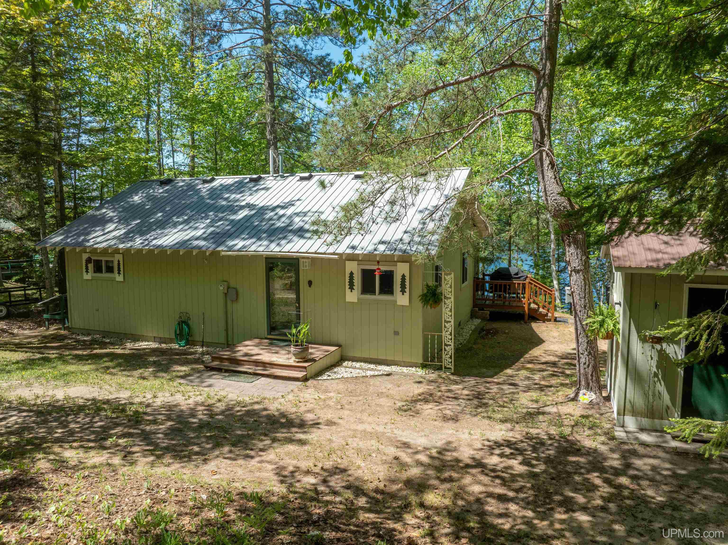 N1163 E Tie Lake Road Property Photo 1