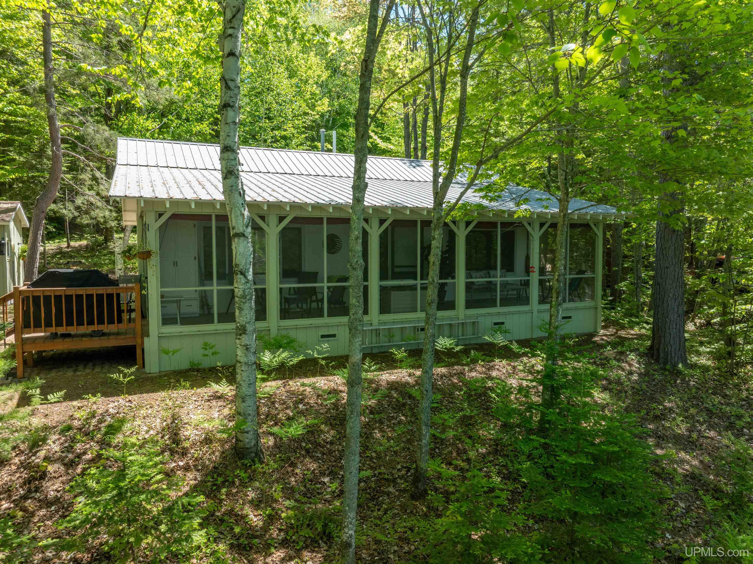 N1163 E Tie Lake Road Property Photo 2